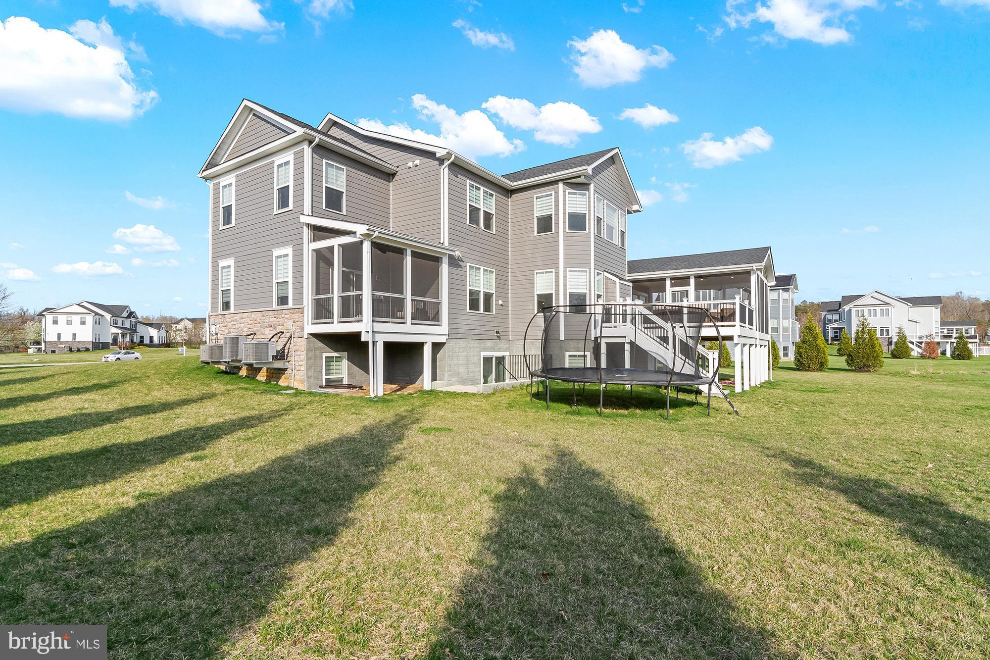 SOUTHERN HILLS - Residential