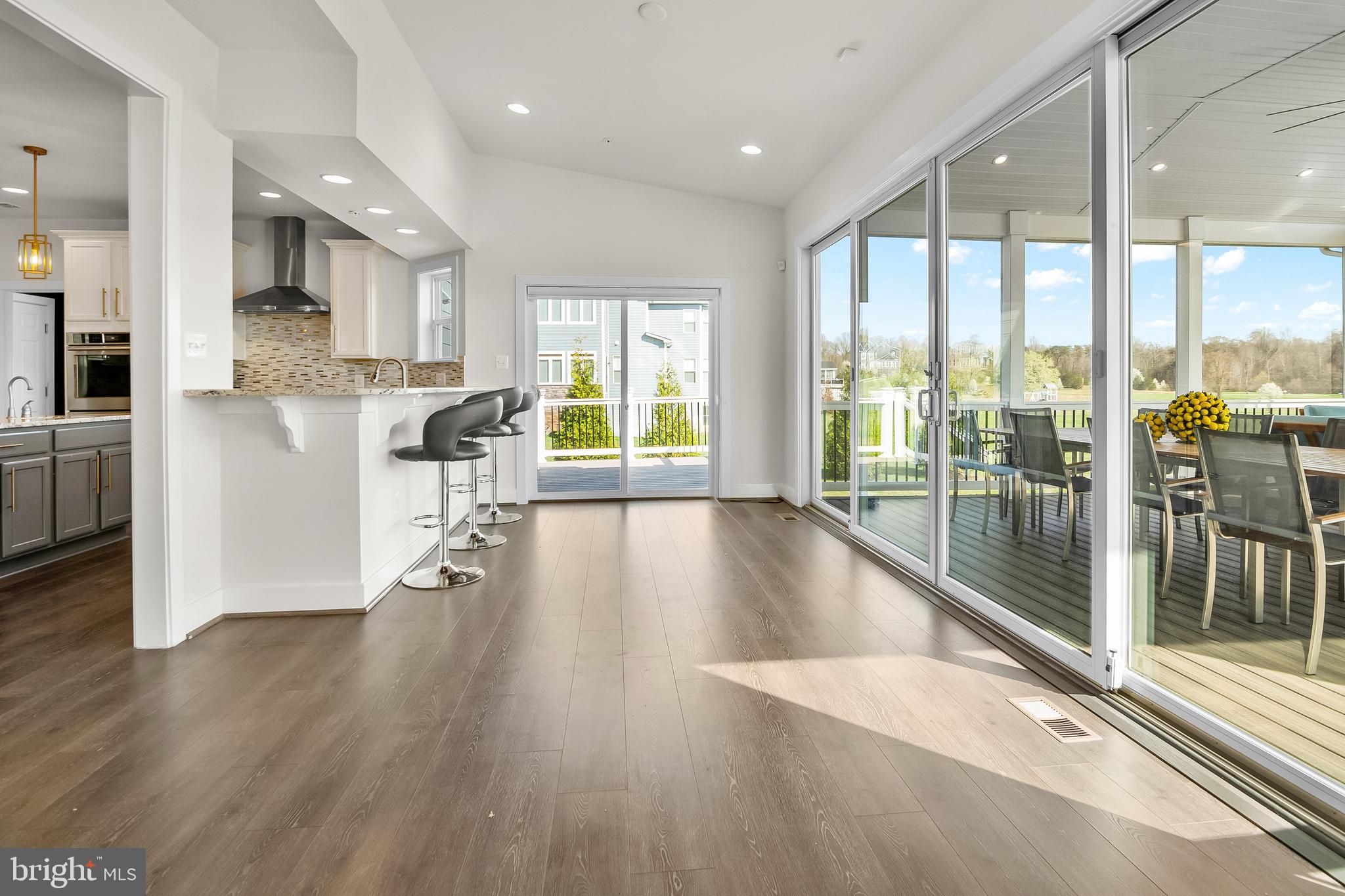 SOUTHERN HILLS - Residential