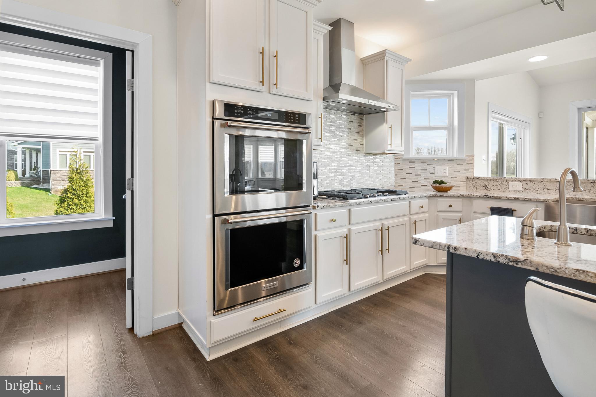 SOUTHERN HILLS - Residential