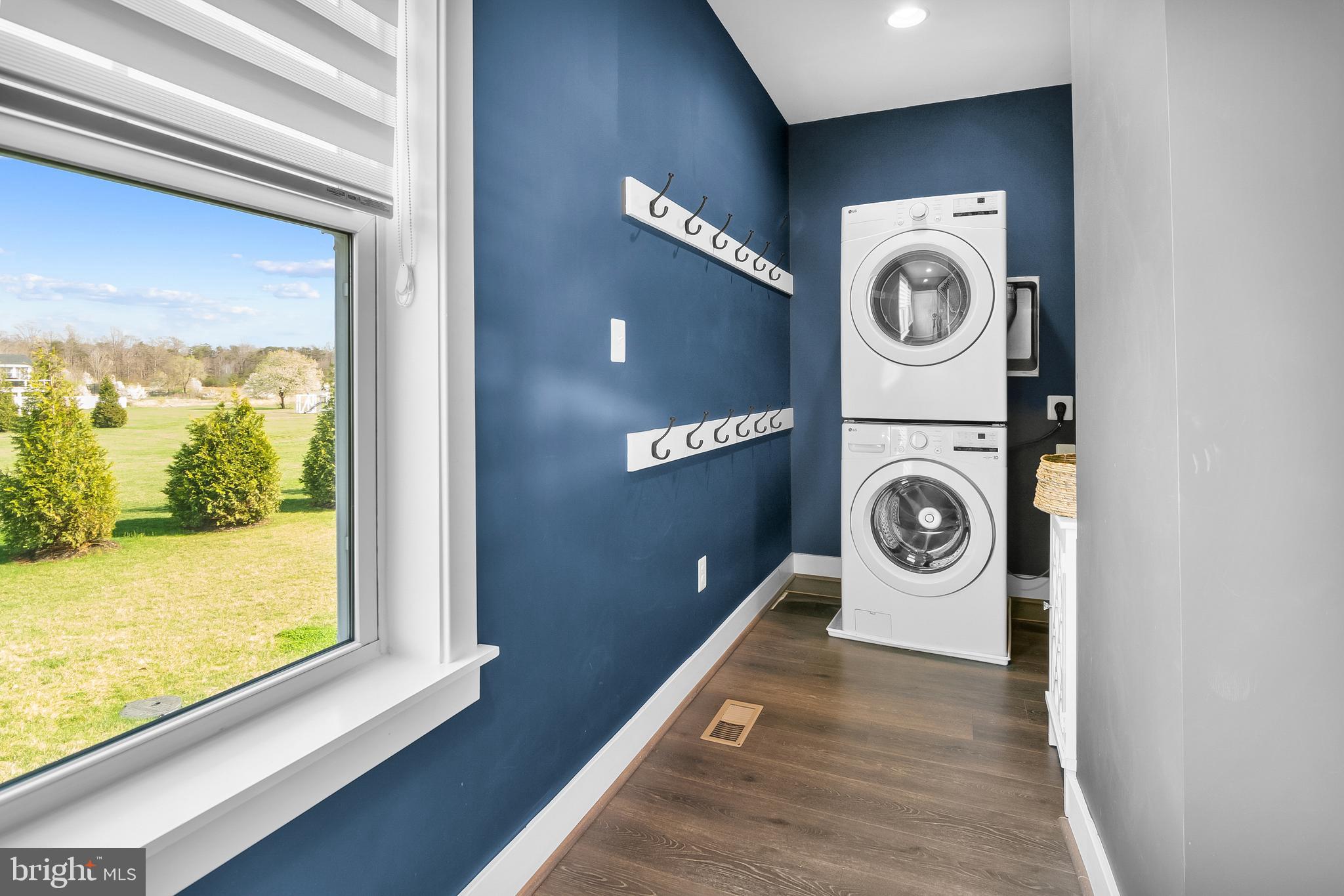 SOUTHERN HILLS - Residential