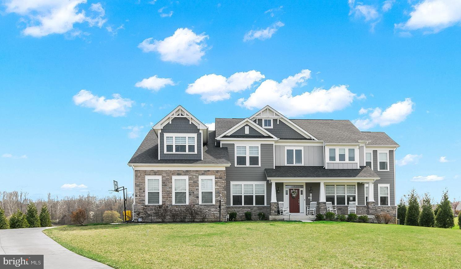 SOUTHERN HILLS - Residential