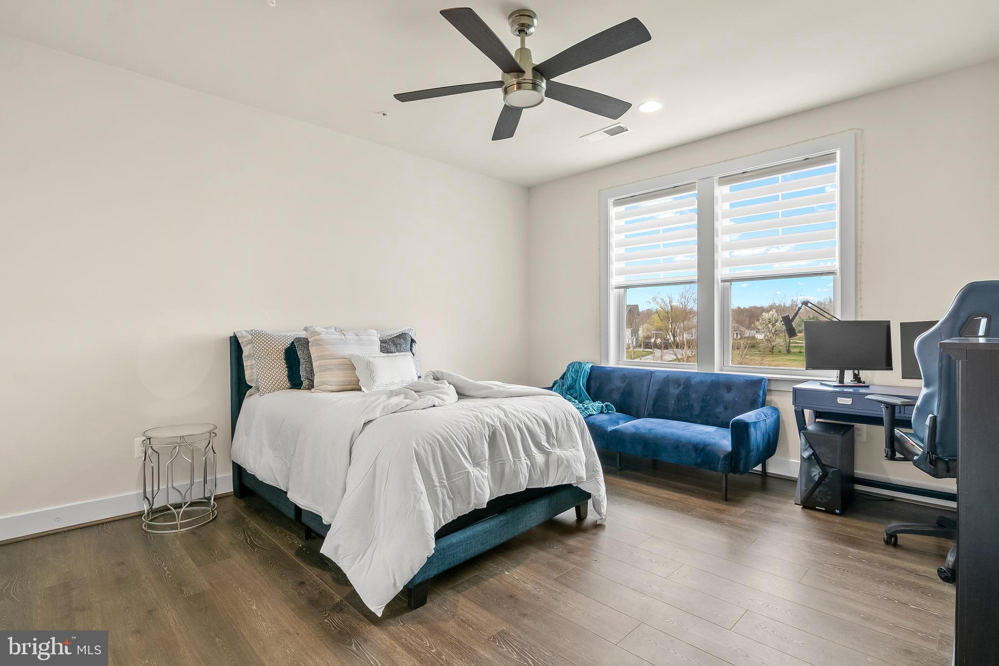 SOUTHERN HILLS - Residential