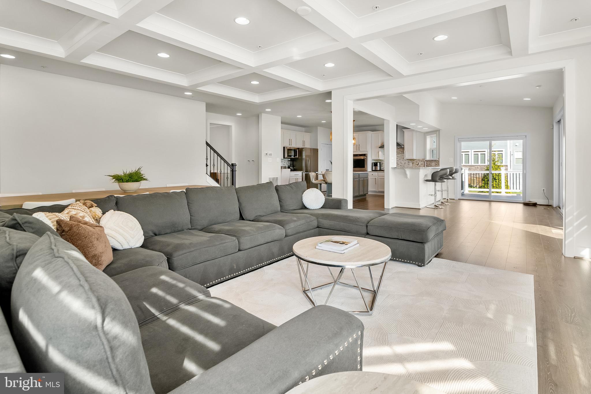 SOUTHERN HILLS - Residential