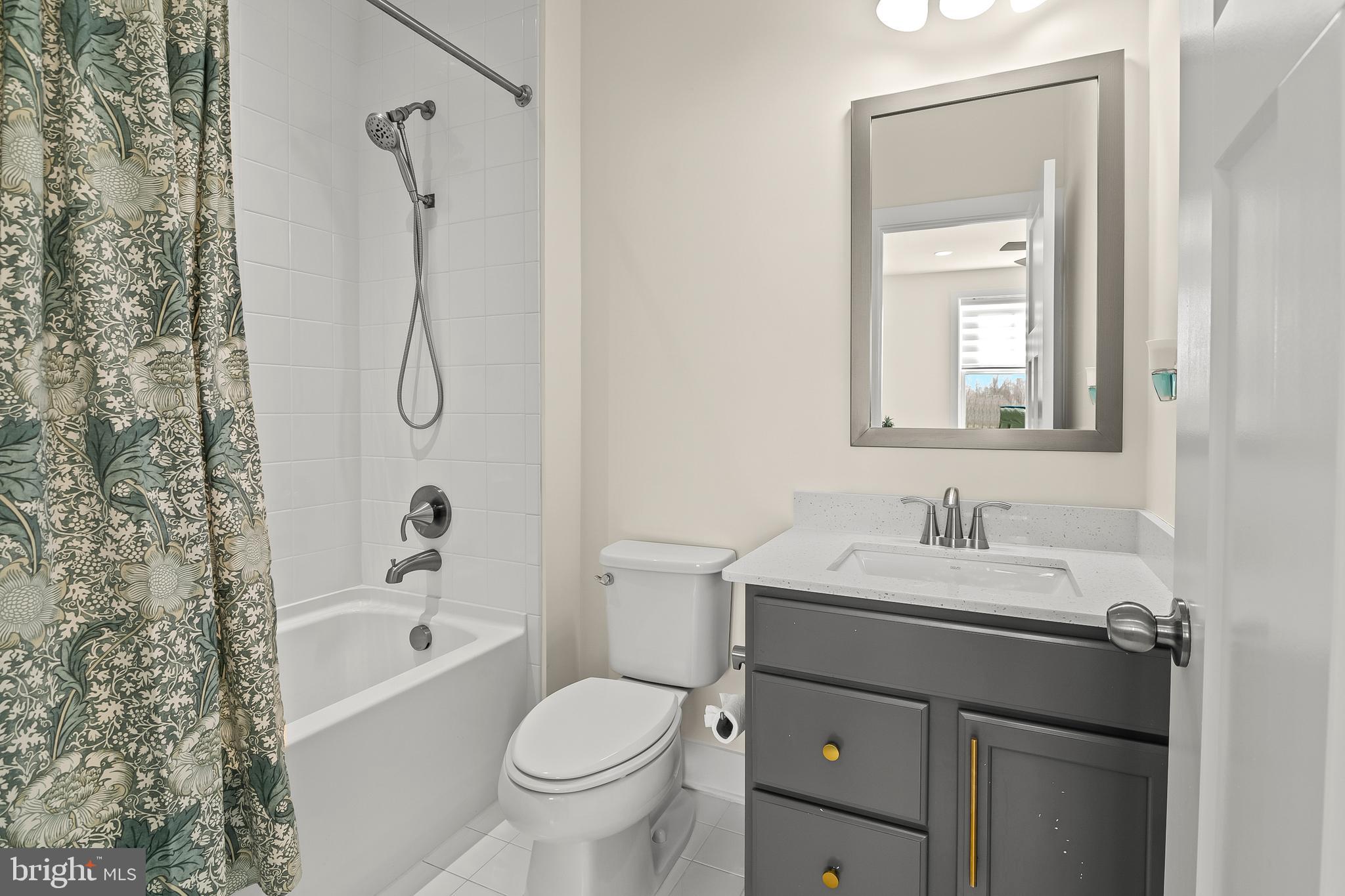 SOUTHERN HILLS - Residential