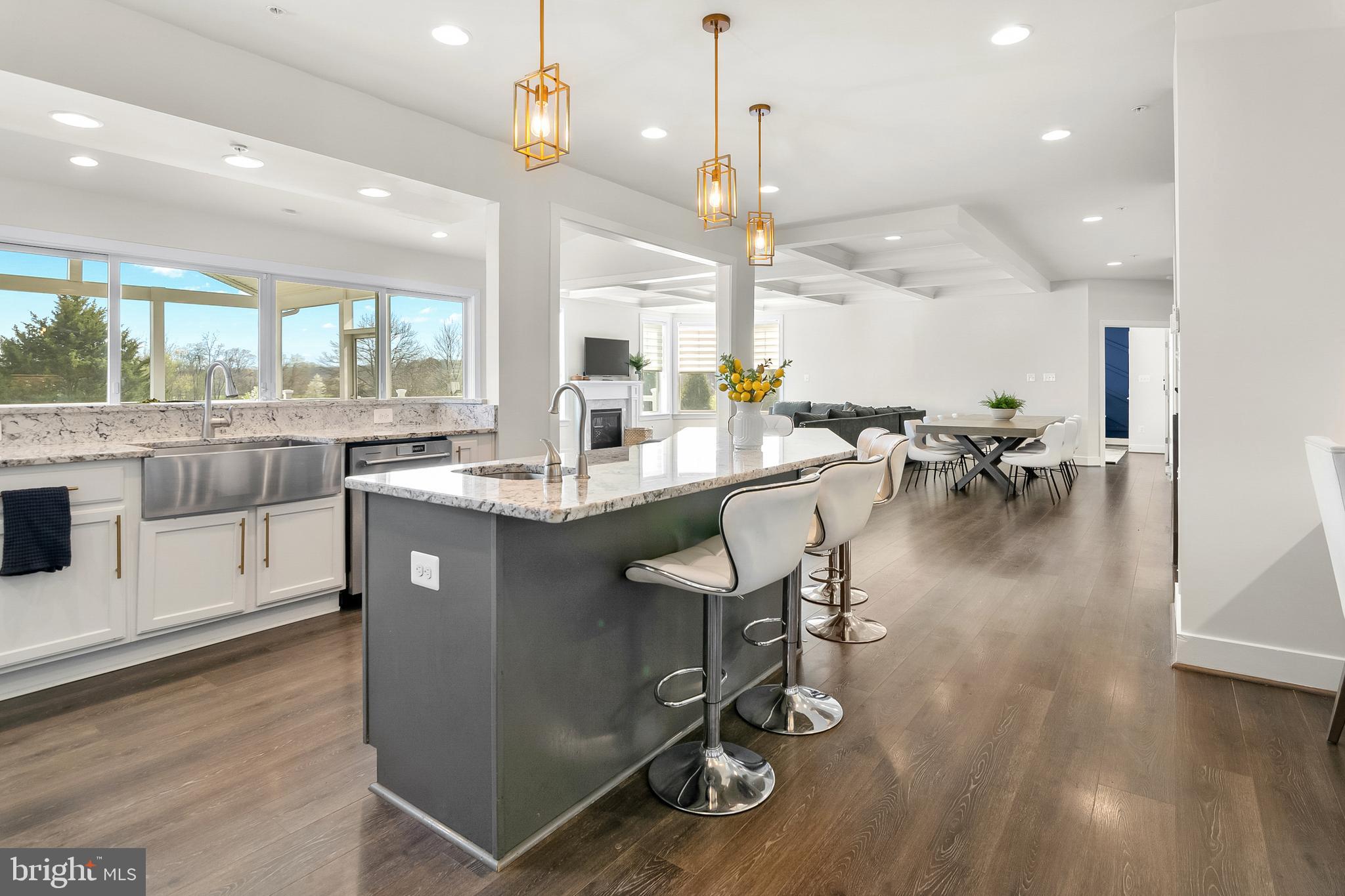 SOUTHERN HILLS - Residential