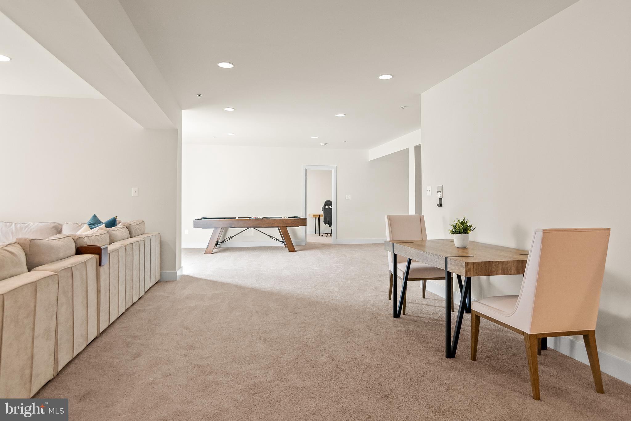 SOUTHERN HILLS - Residential