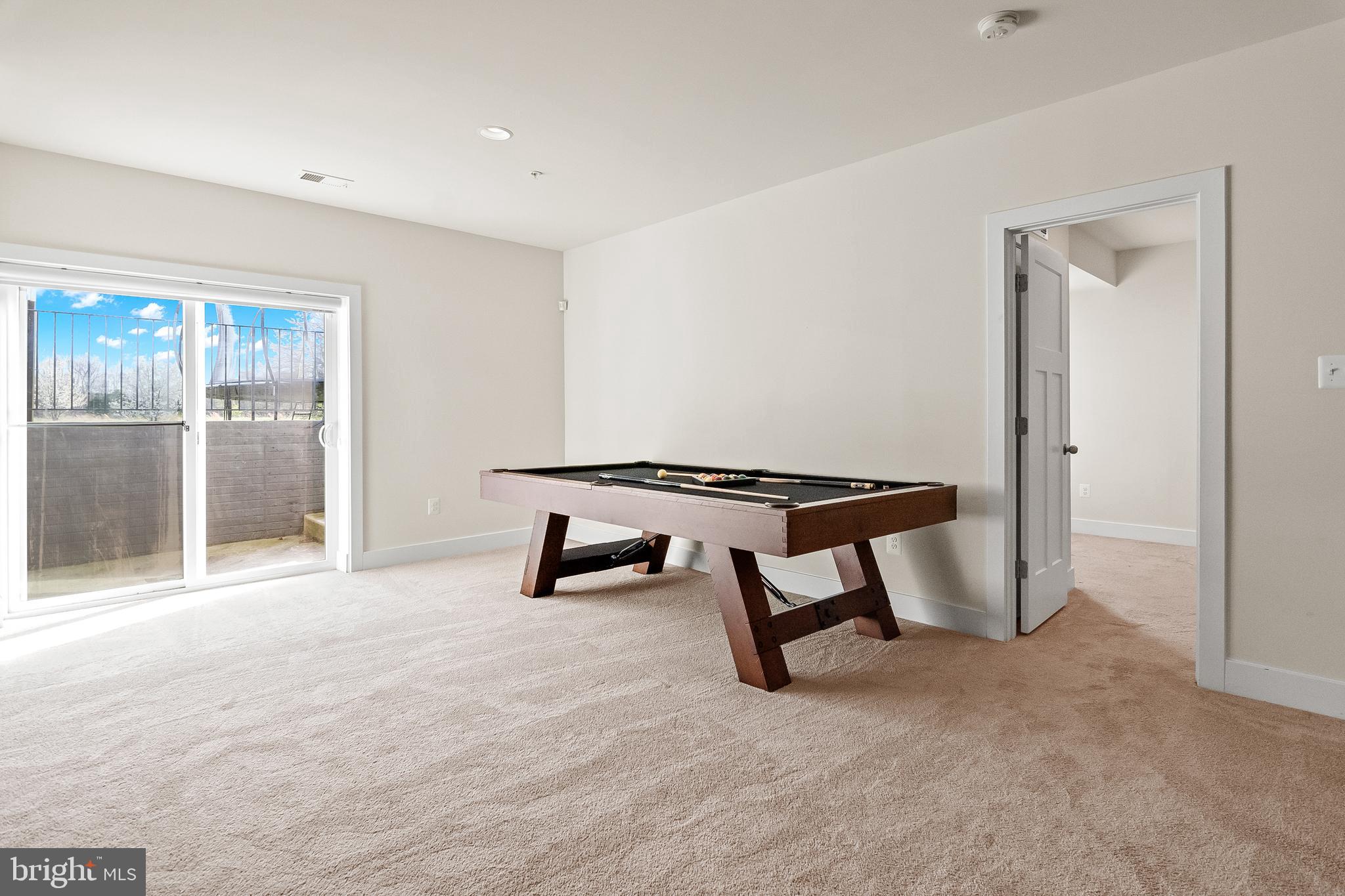 SOUTHERN HILLS - Residential