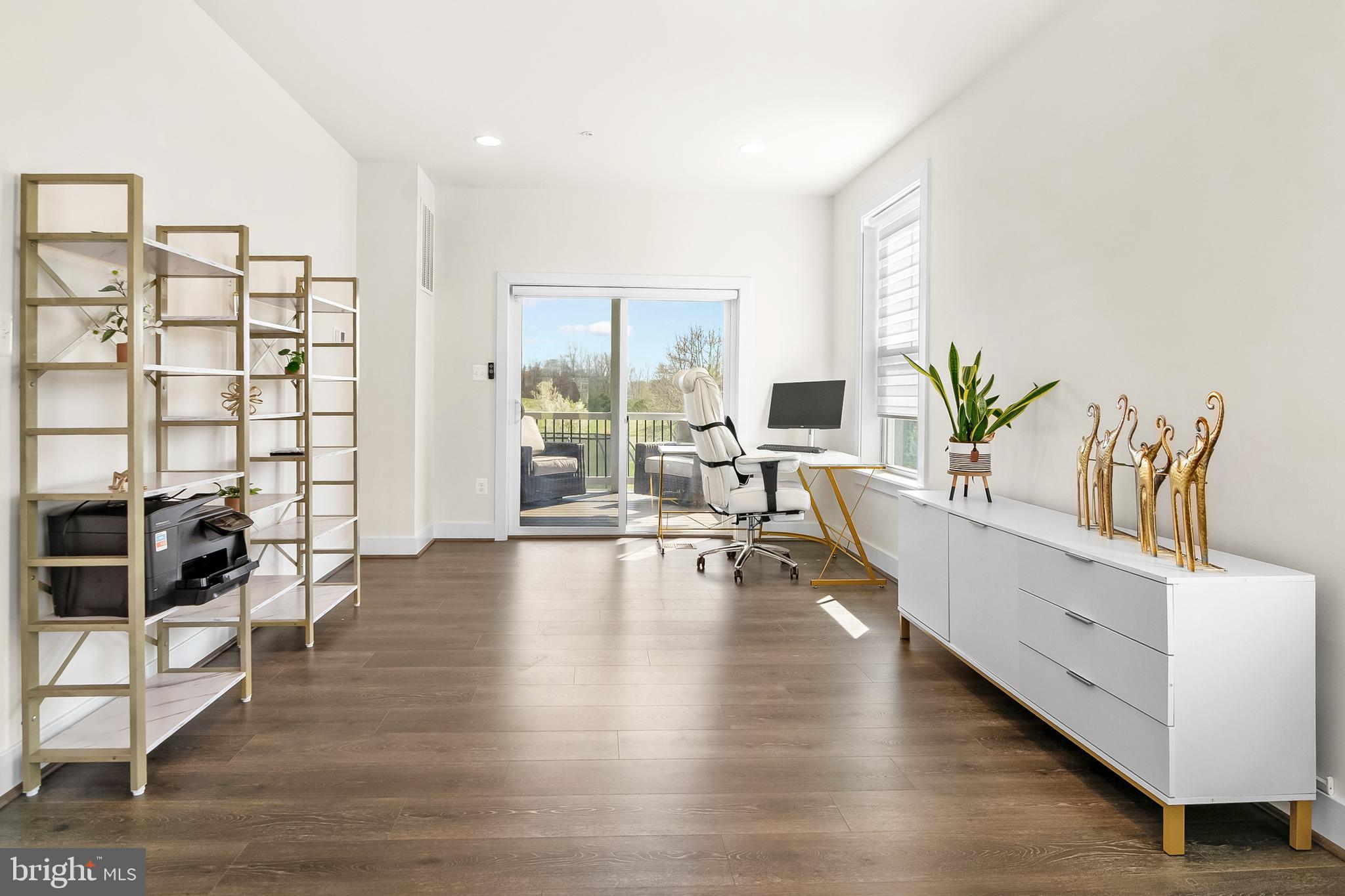 SOUTHERN HILLS - Residential