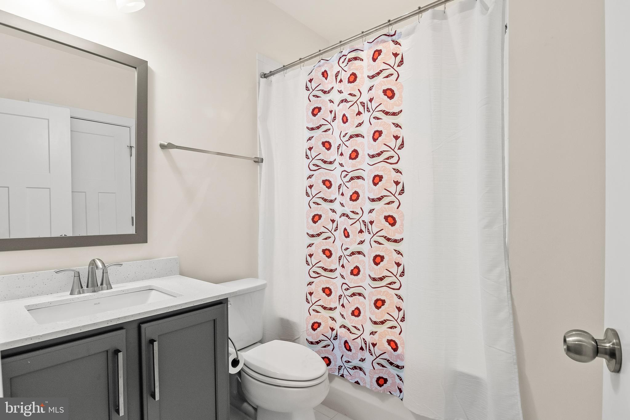 SOUTHERN HILLS - Residential