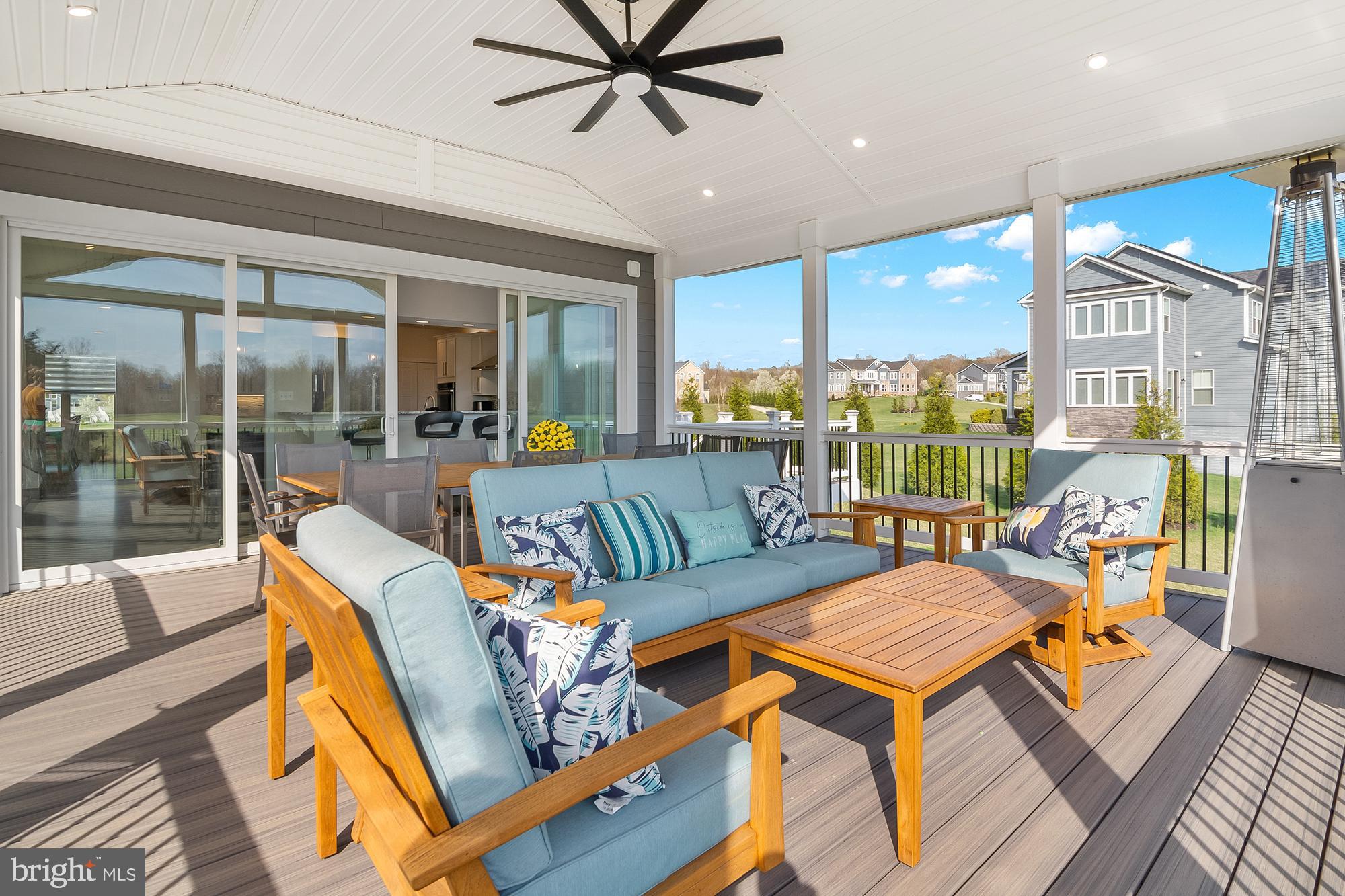 SOUTHERN HILLS - Residential