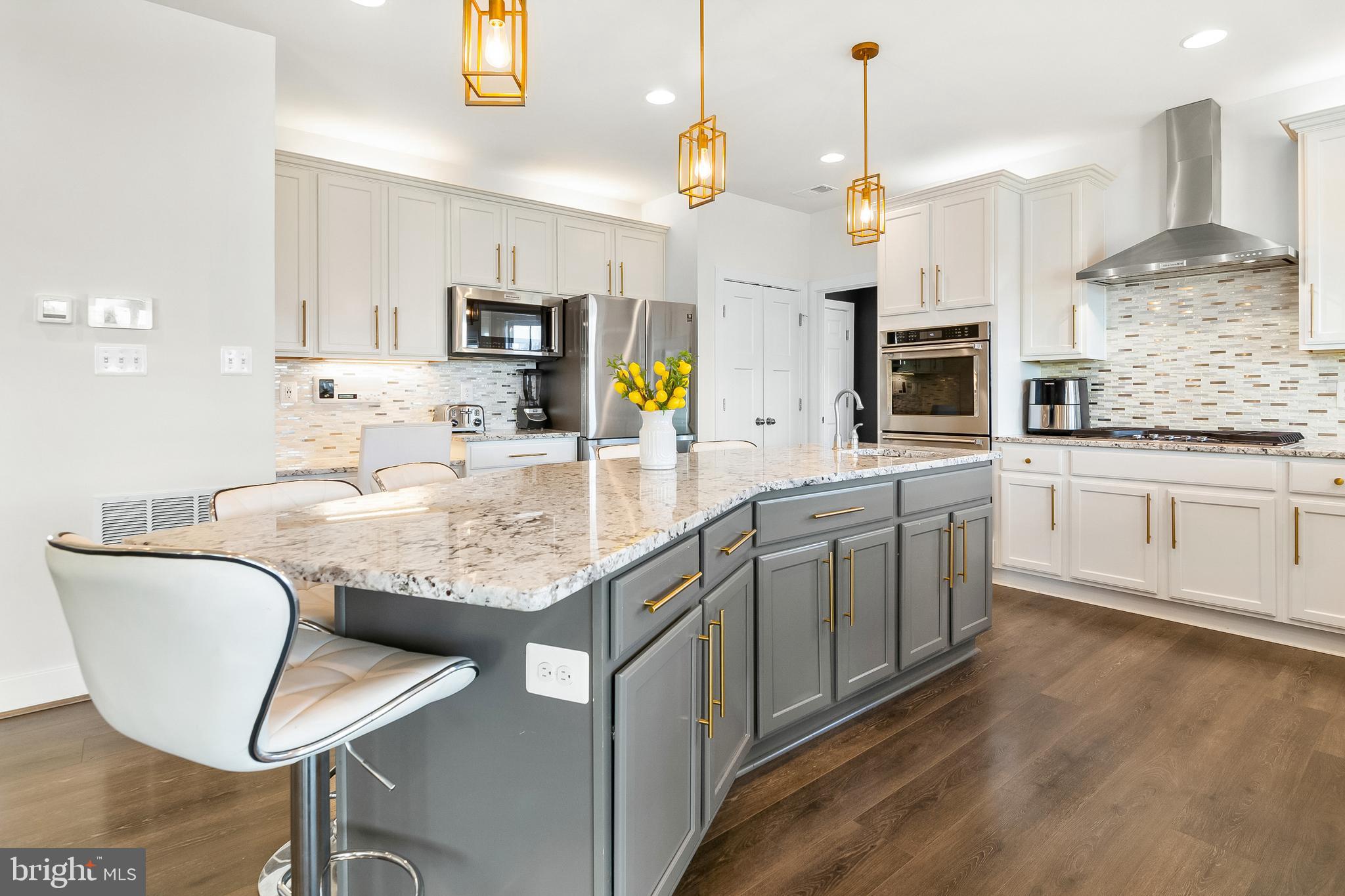 SOUTHERN HILLS - Residential