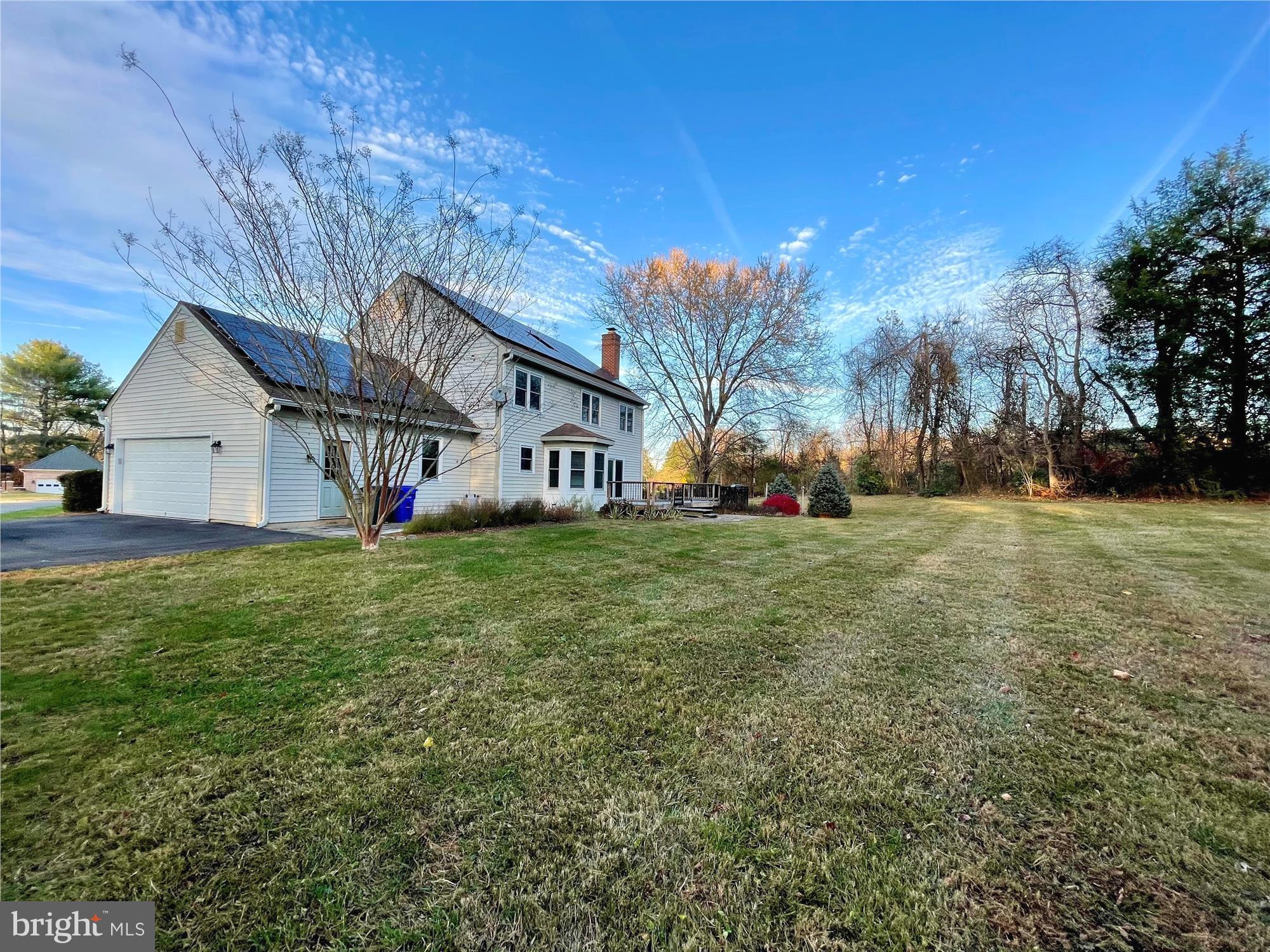 PIONEER HILLS - Residential