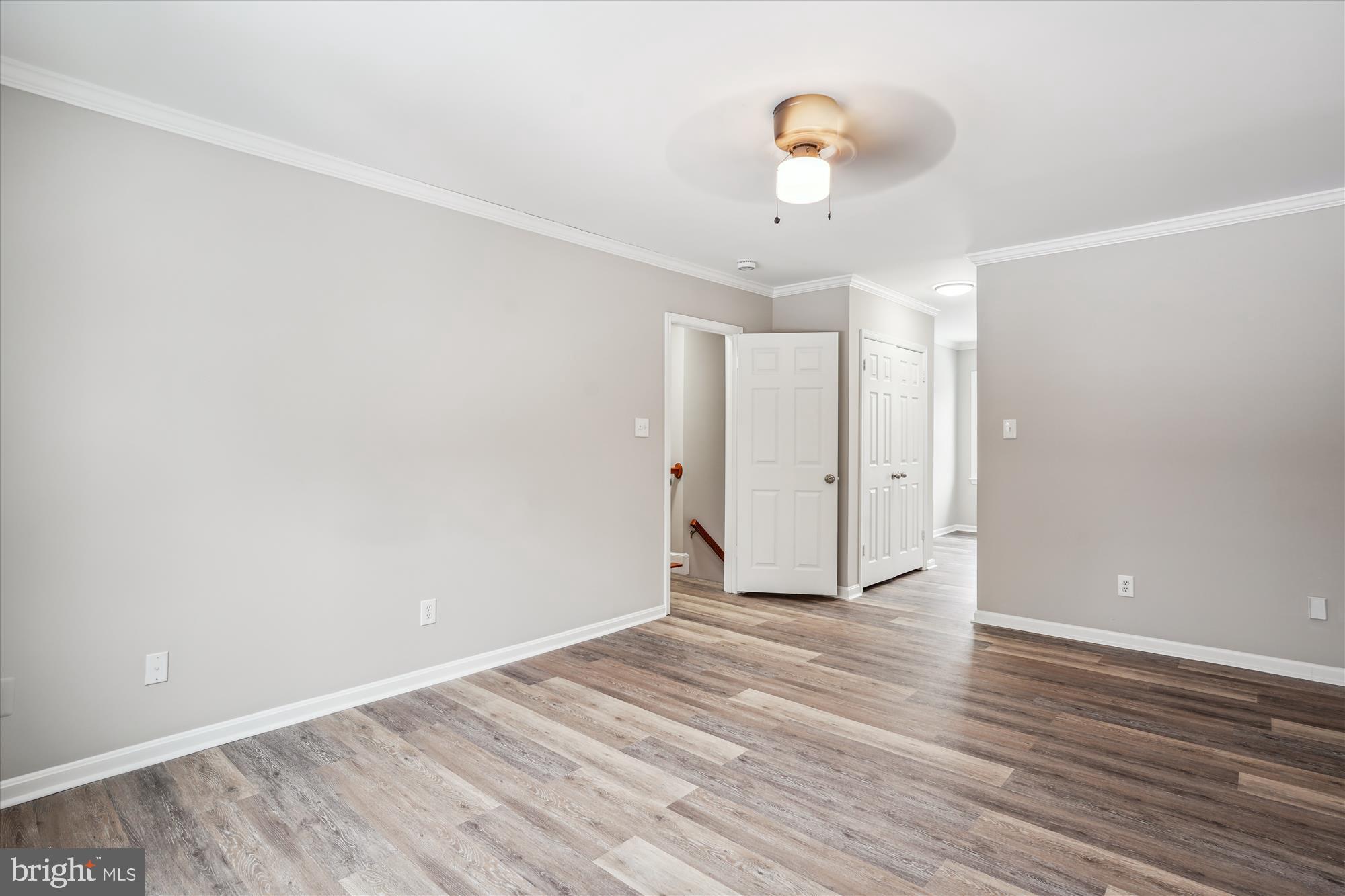 PIONEER HILLS - Residential