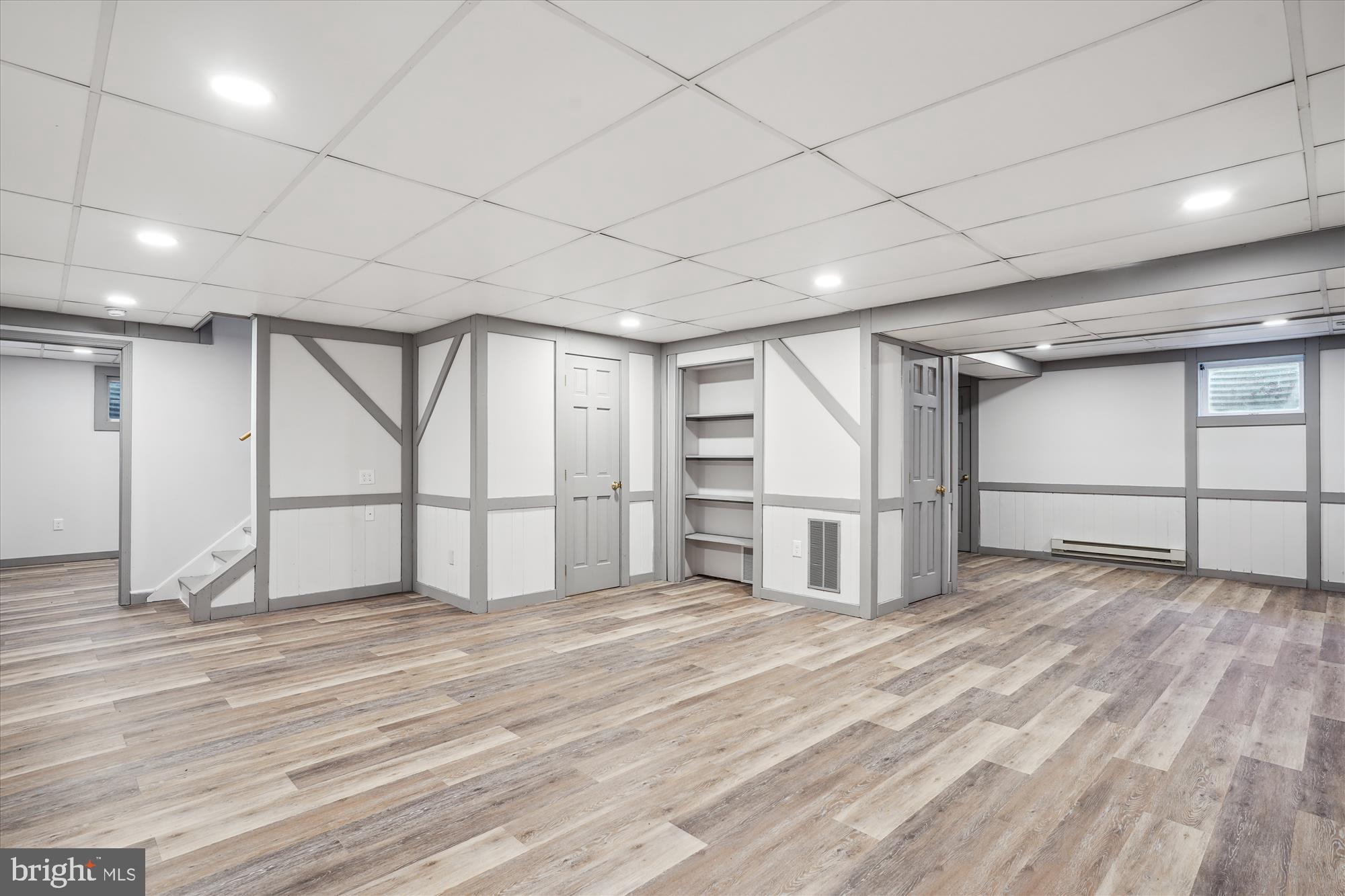 PIONEER HILLS - Residential