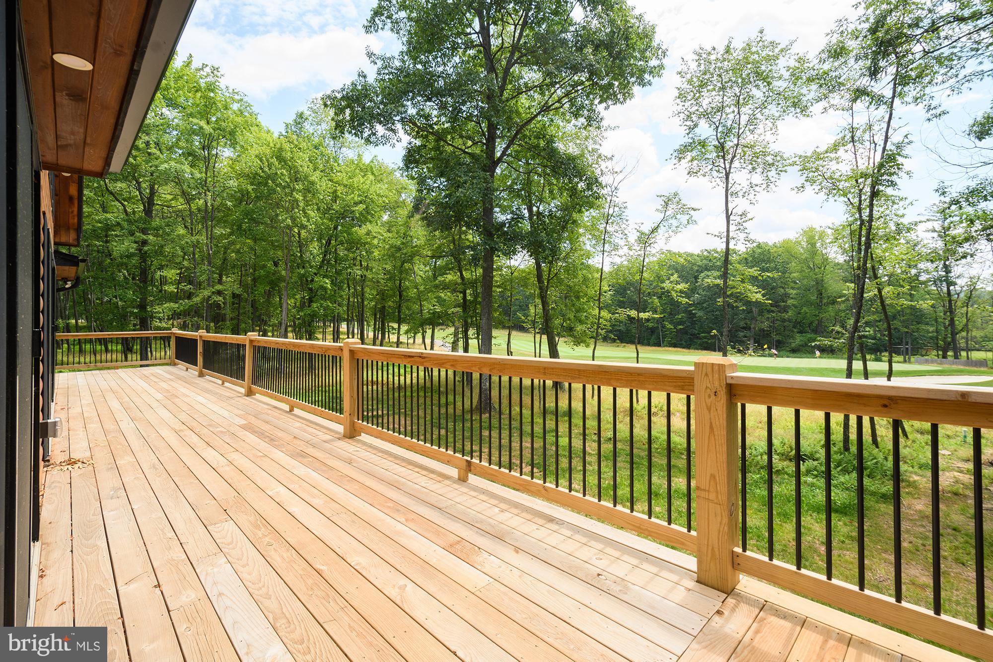 THOUSAND ACRES AT DCL - Residential