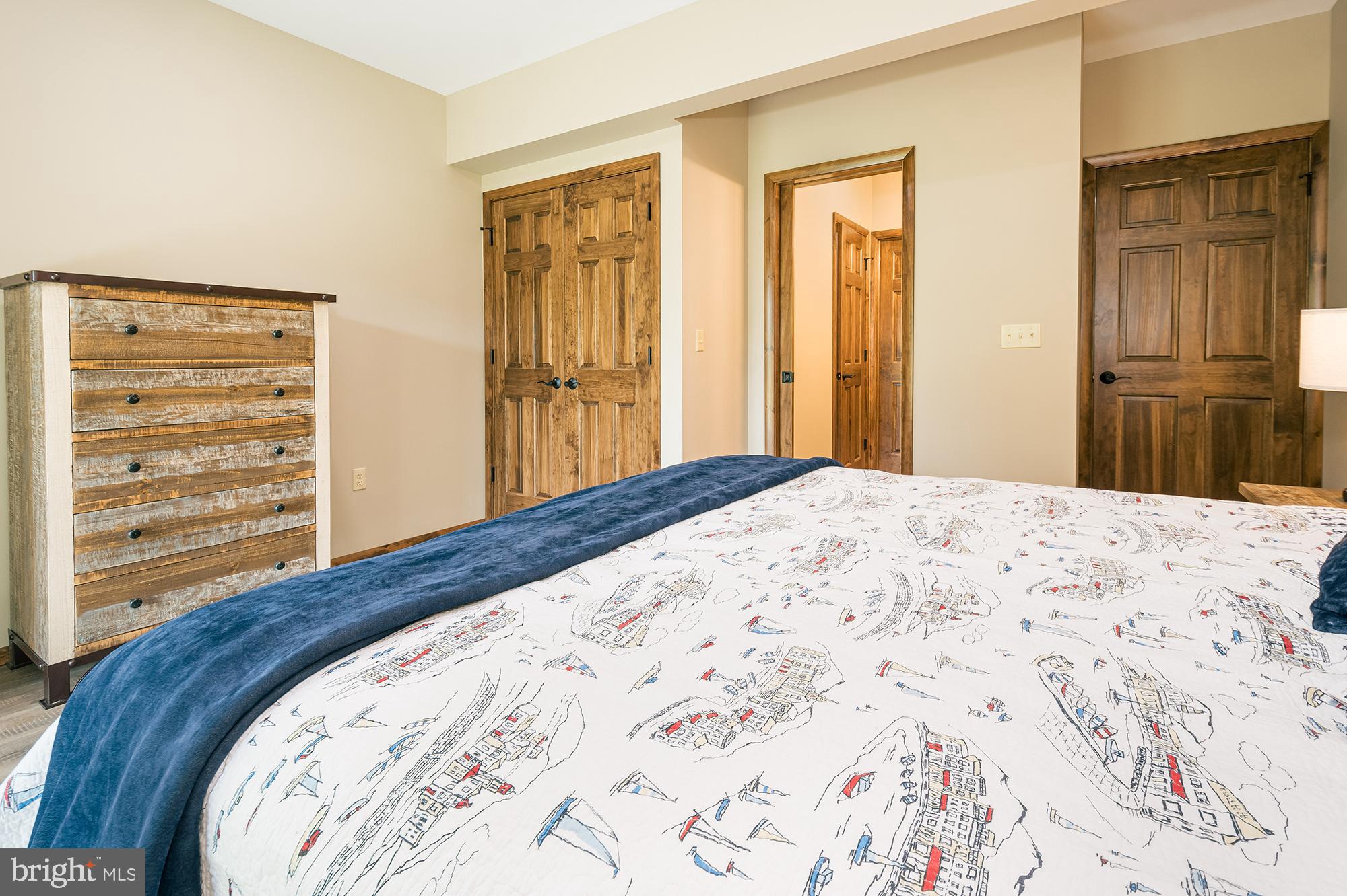 THOUSAND ACRES AT DCL - Residential