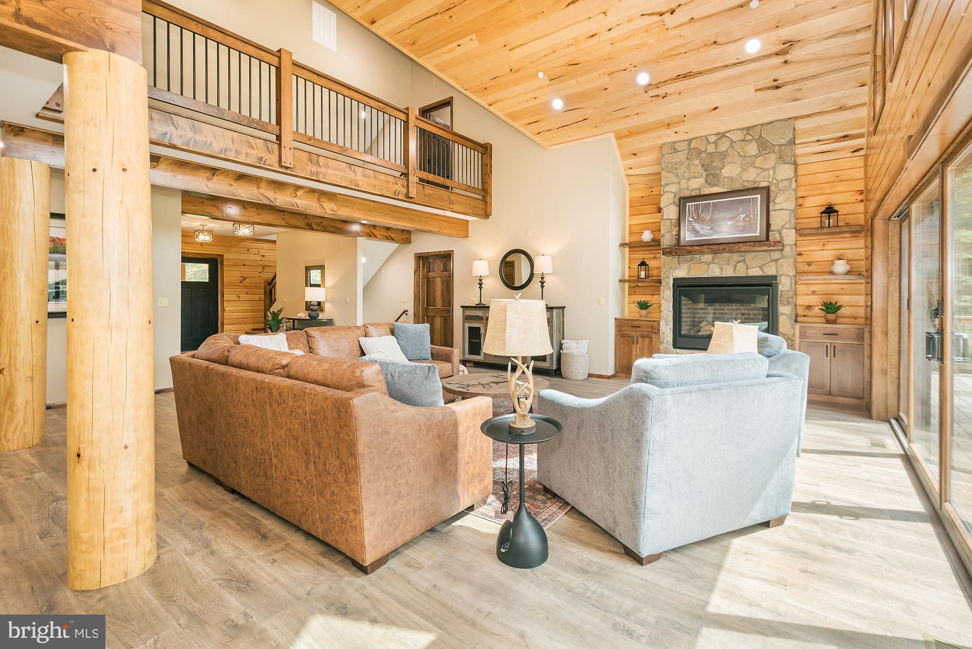 THOUSAND ACRES AT DCL - Residential