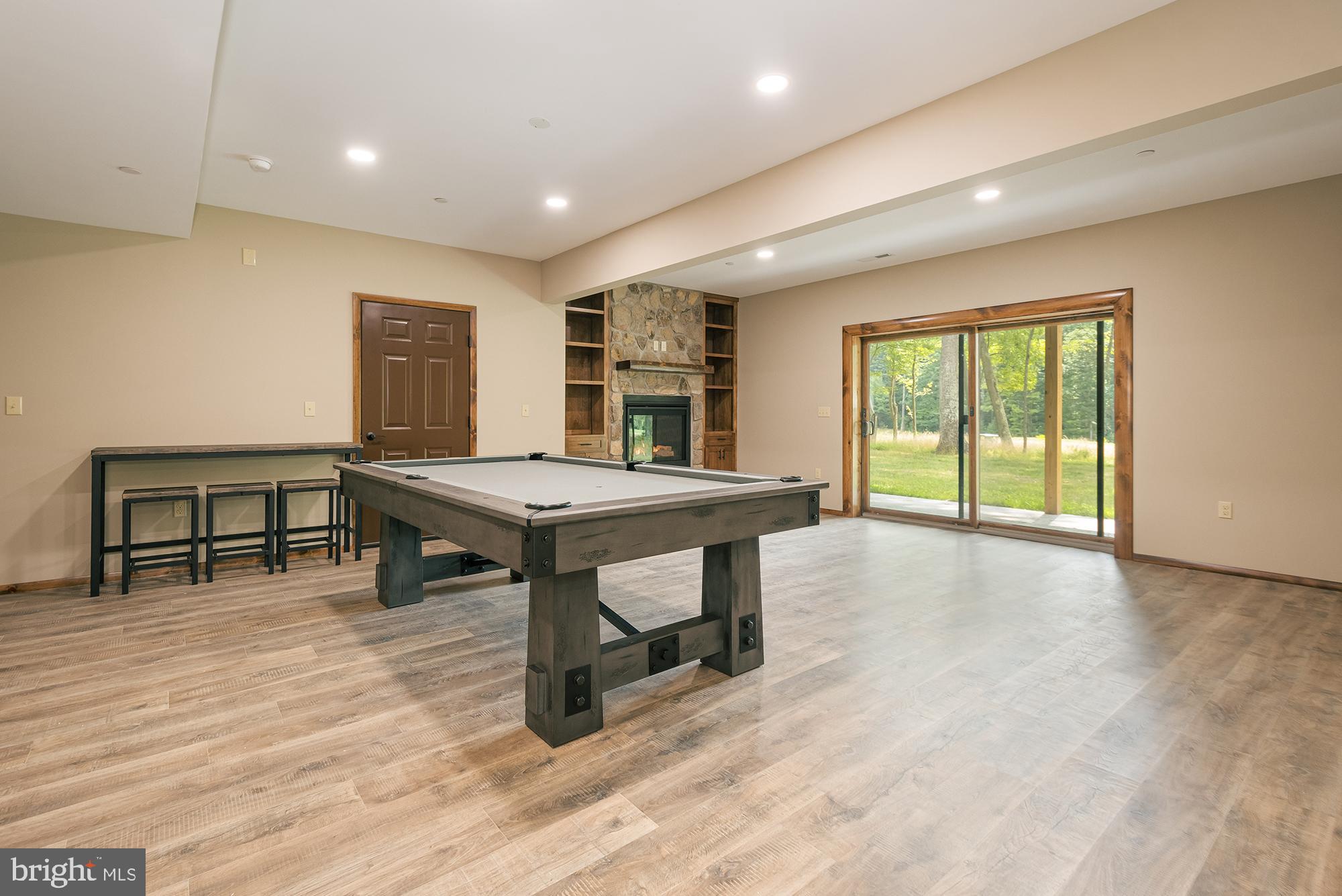 THOUSAND ACRES AT DCL - Residential