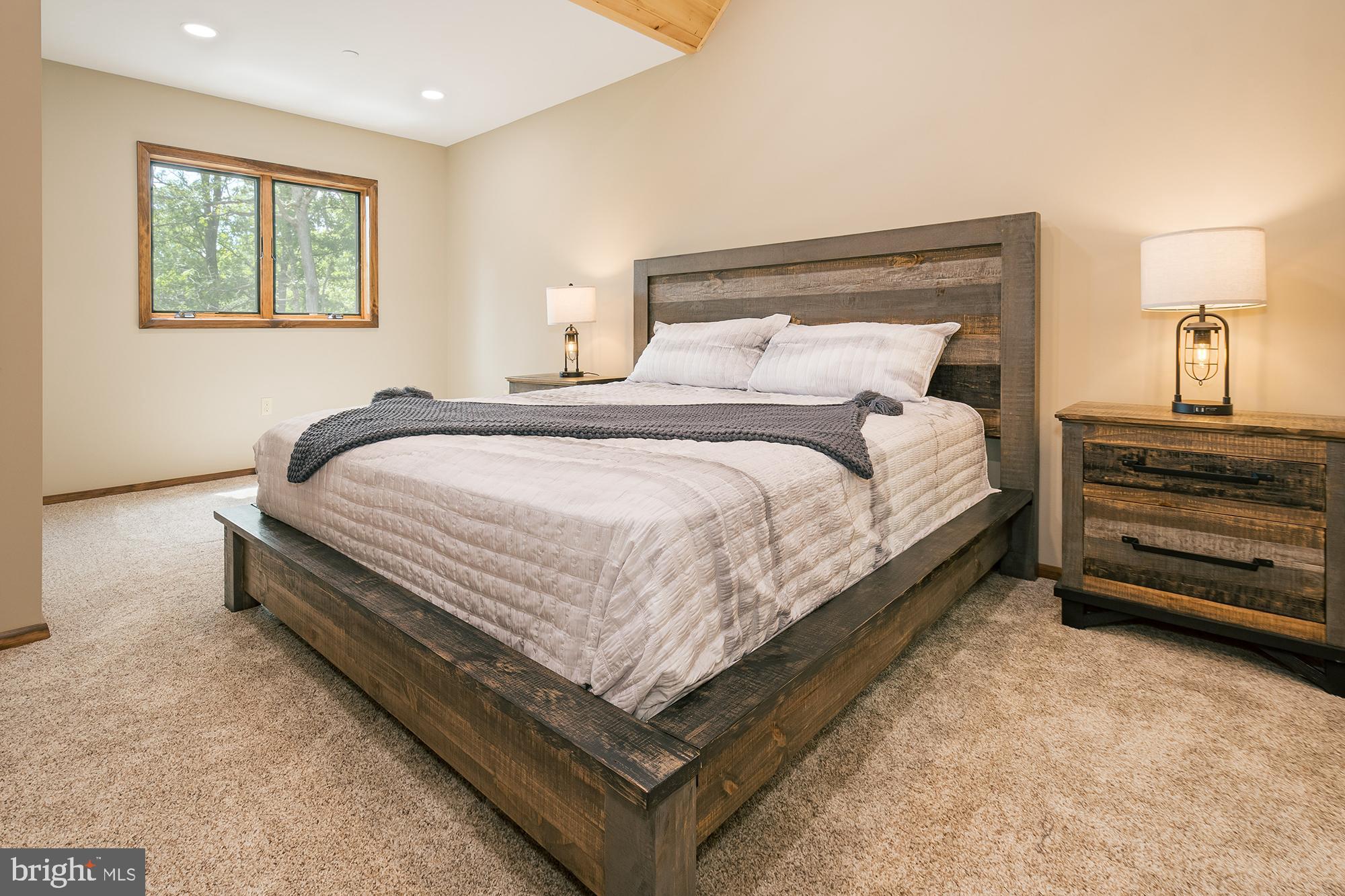 THOUSAND ACRES AT DCL - Residential