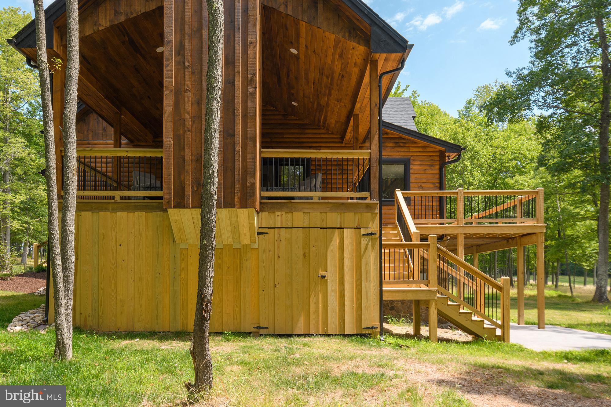 THOUSAND ACRES AT DCL - Residential