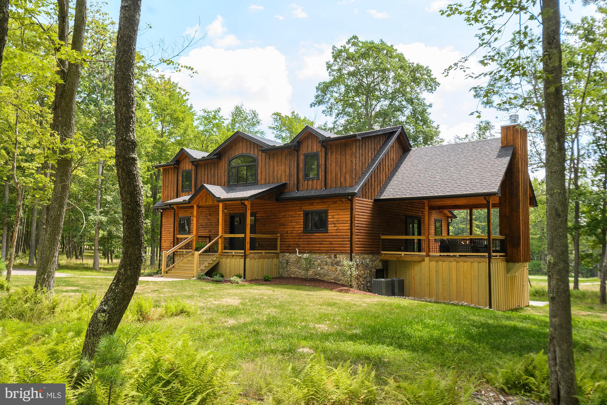 THOUSAND ACRES AT DCL - Residential