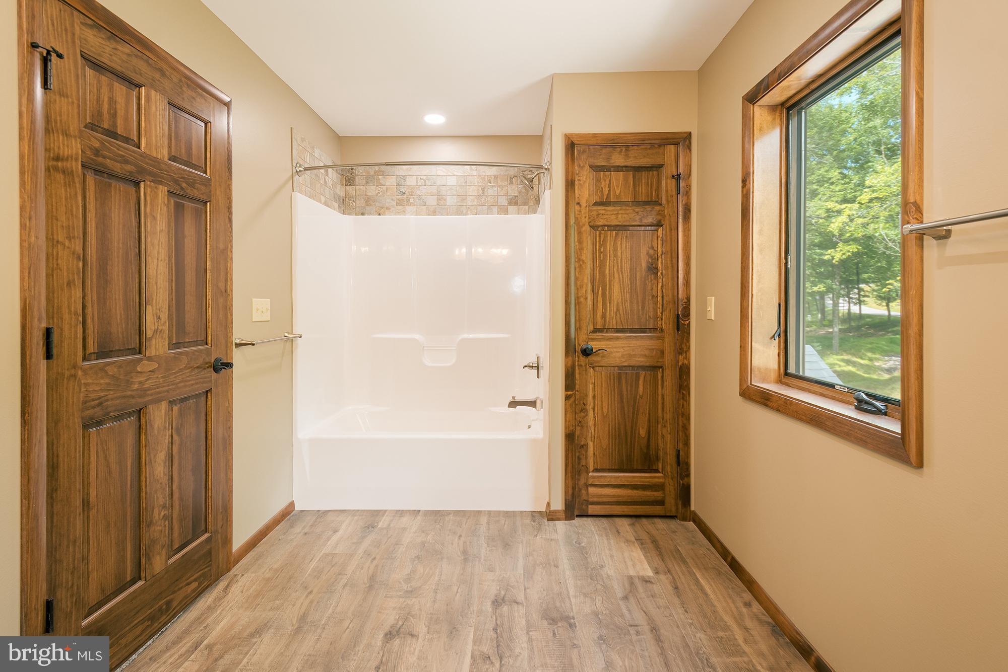 THOUSAND ACRES AT DCL - Residential