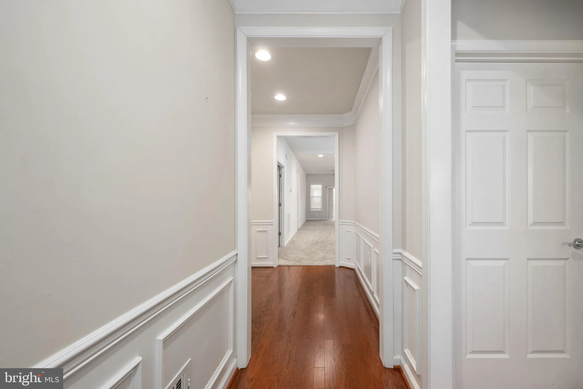 Fredericksburg, Virginia 22406, United States, 2 Bedrooms Bedrooms, ,2 BathroomsBathrooms,Residential,Contingent,85312