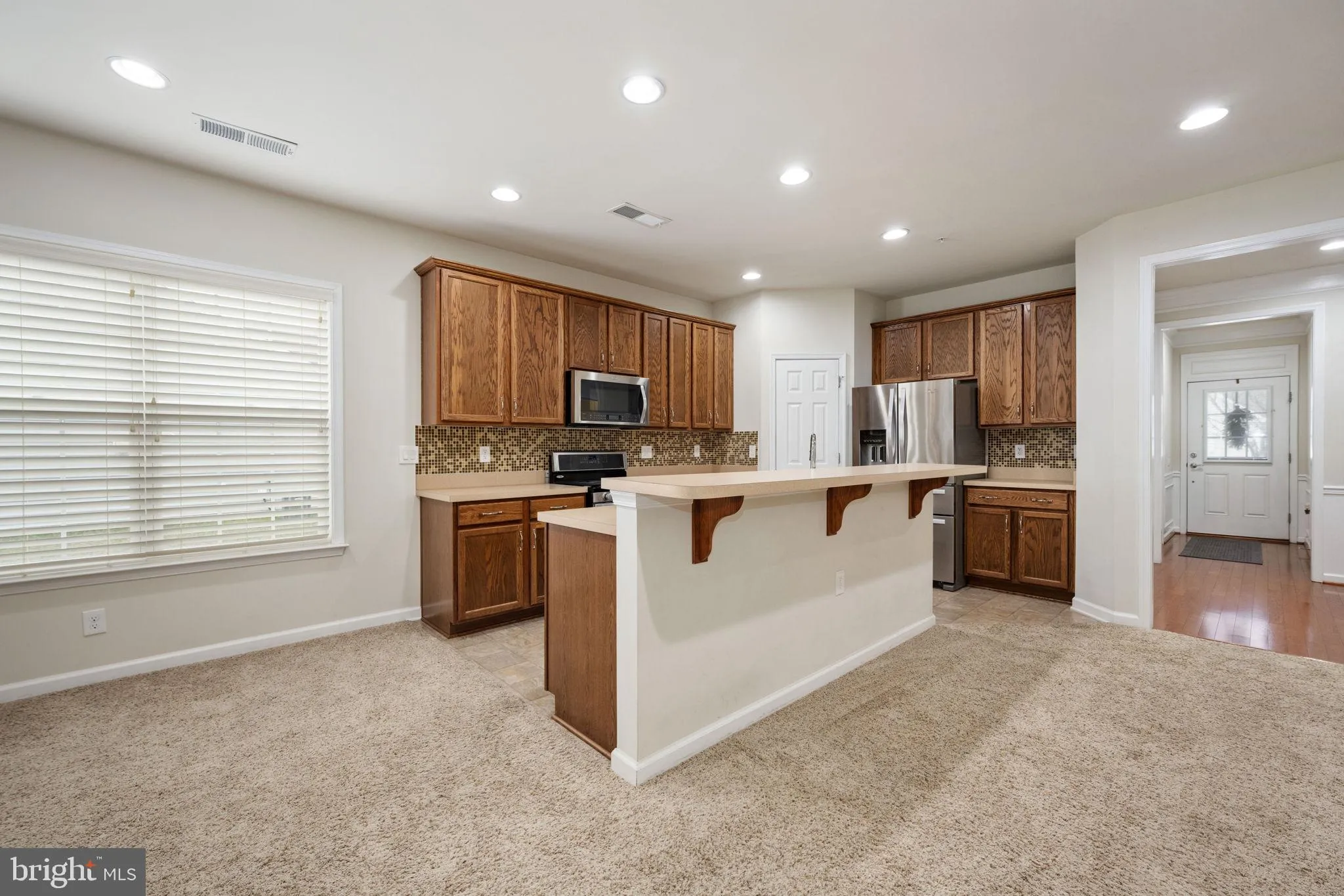 Fredericksburg, Virginia 22406, United States, 2 Bedrooms Bedrooms, ,2 BathroomsBathrooms,Residential,Contingent,85312