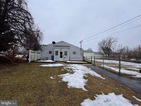 Photo of 1504 King Street, READING, PA 19605 (MLS # PABK2068658)