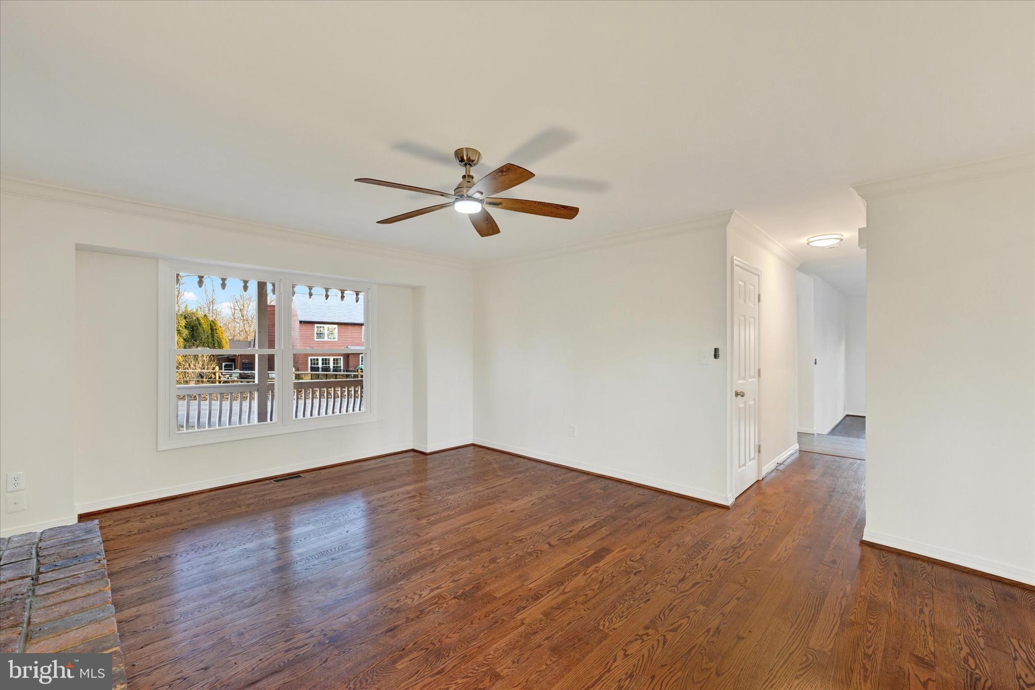 BONNIE ACRES - Residential