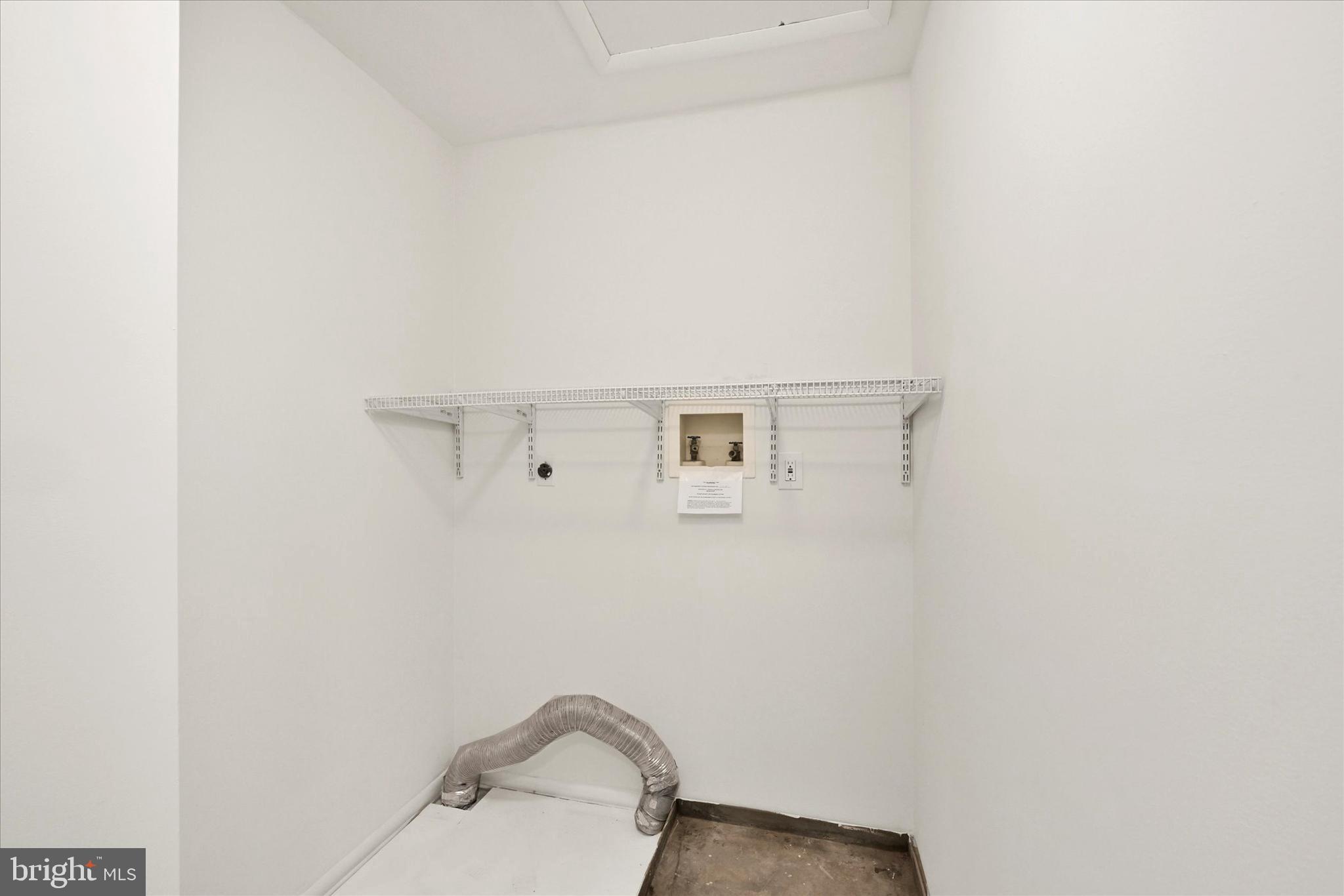 BONNIE ACRES - Residential