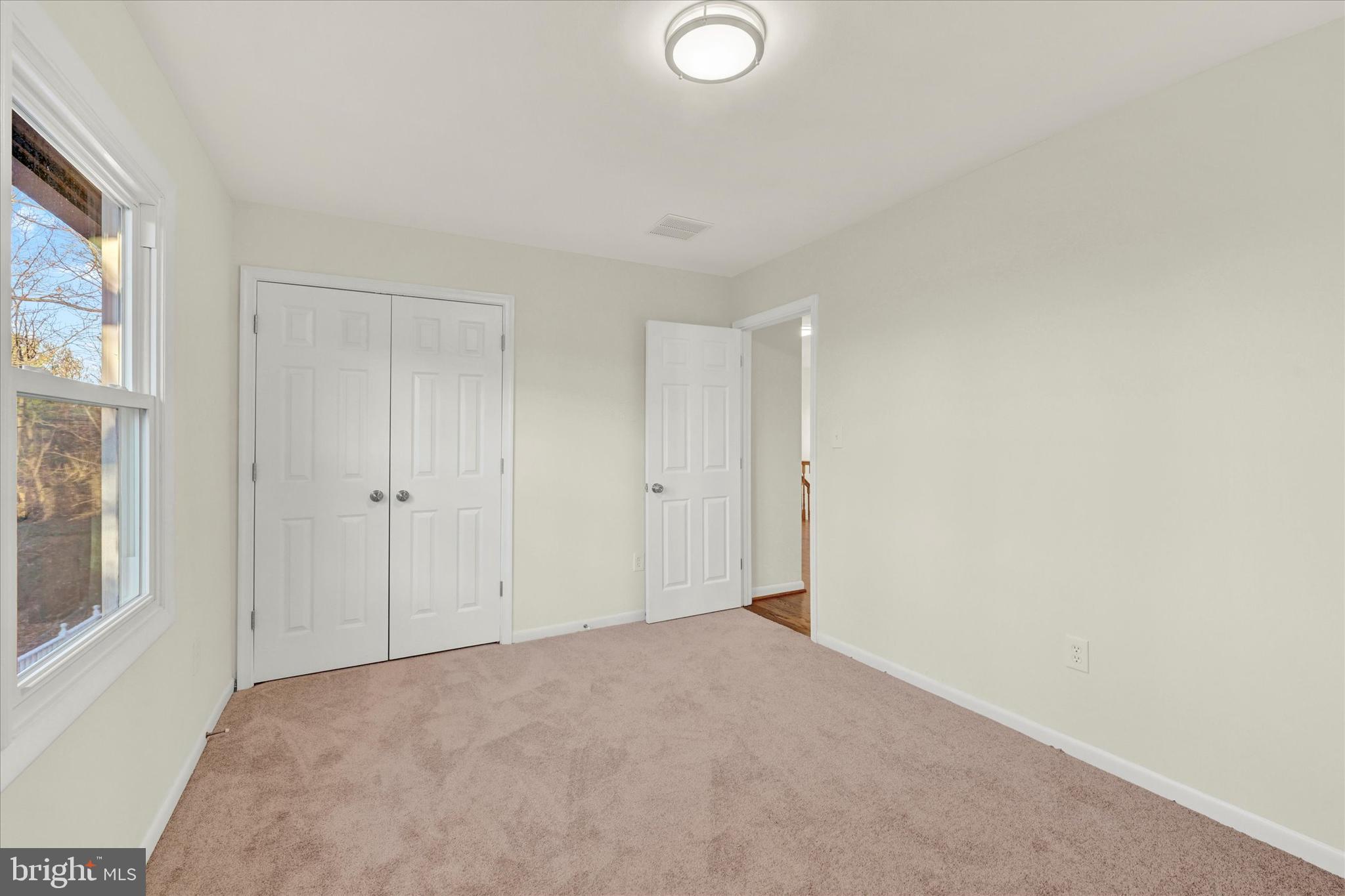 BONNIE ACRES - Residential