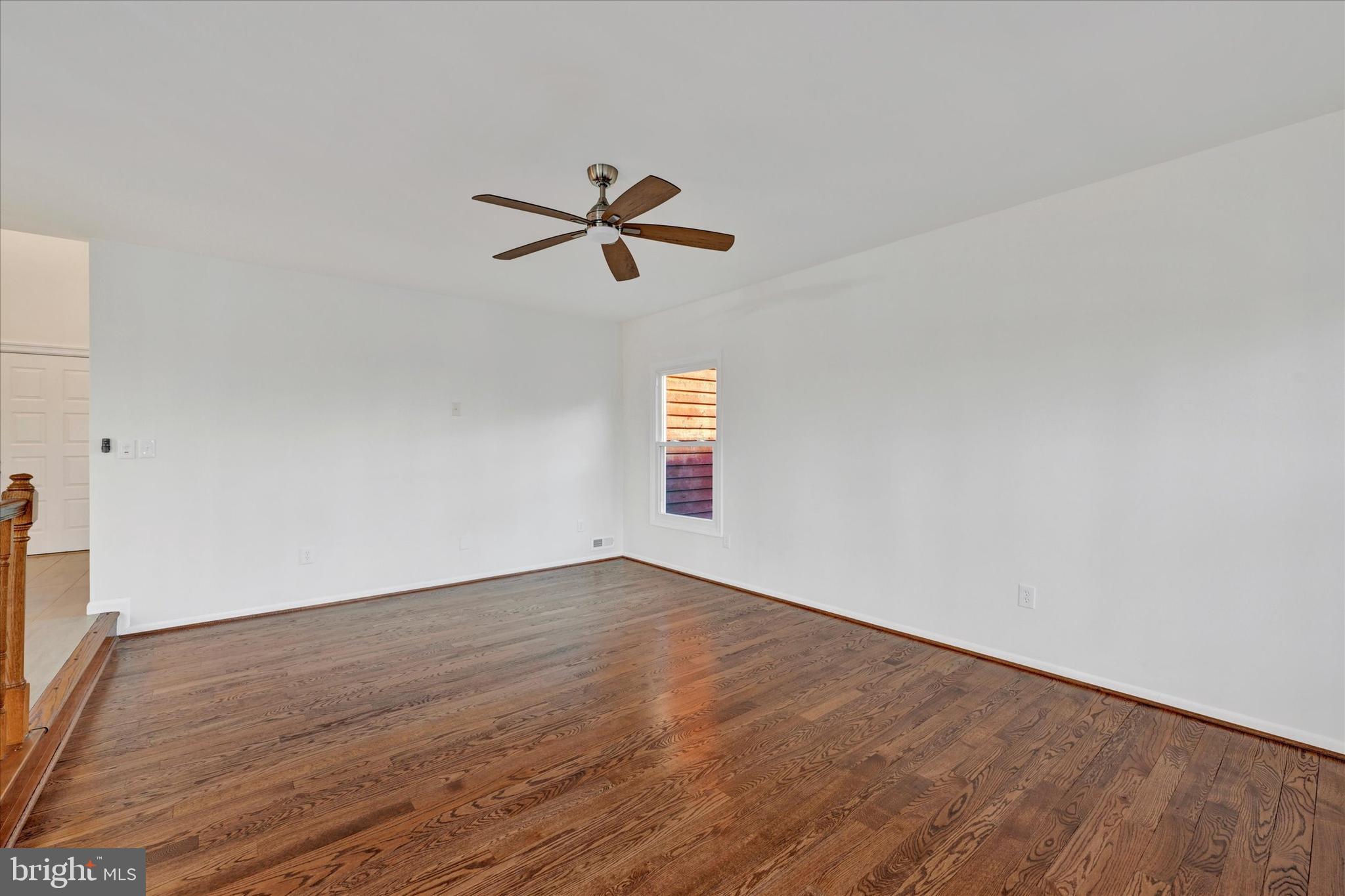 BONNIE ACRES - Residential