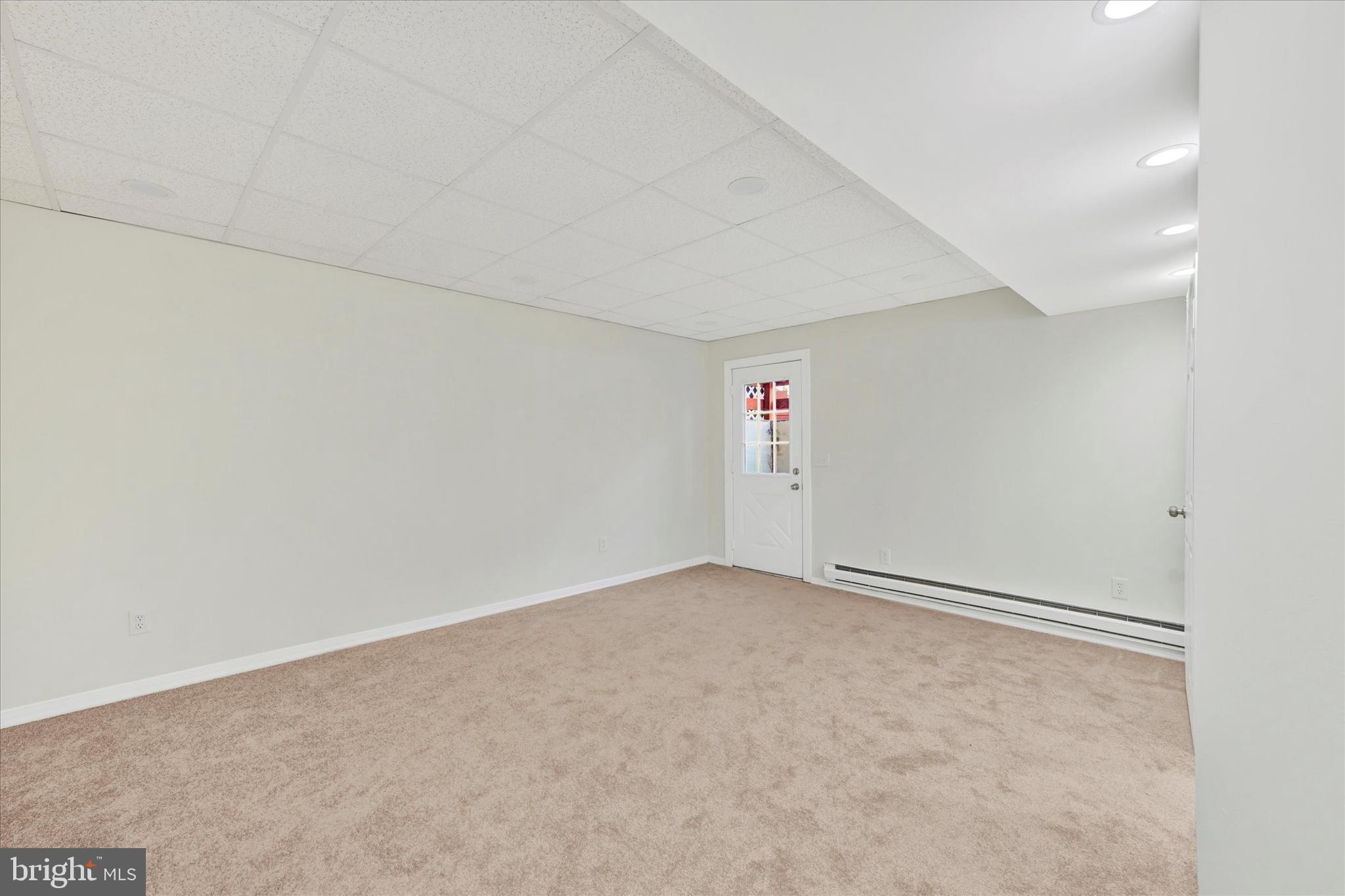 BONNIE ACRES - Residential