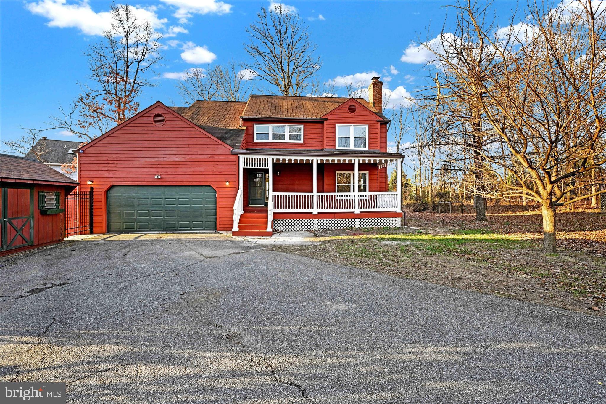 BONNIE ACRES - Residential