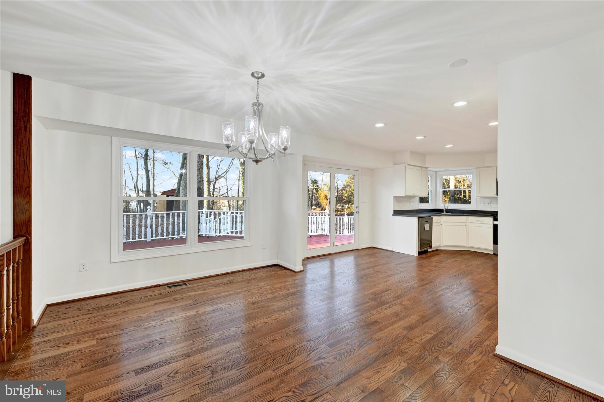 BONNIE ACRES - Residential