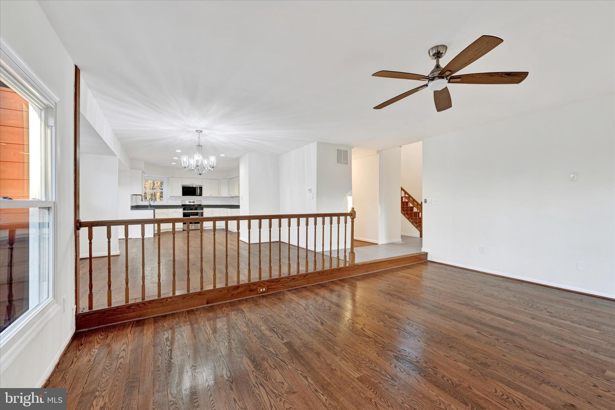 BONNIE ACRES - Residential