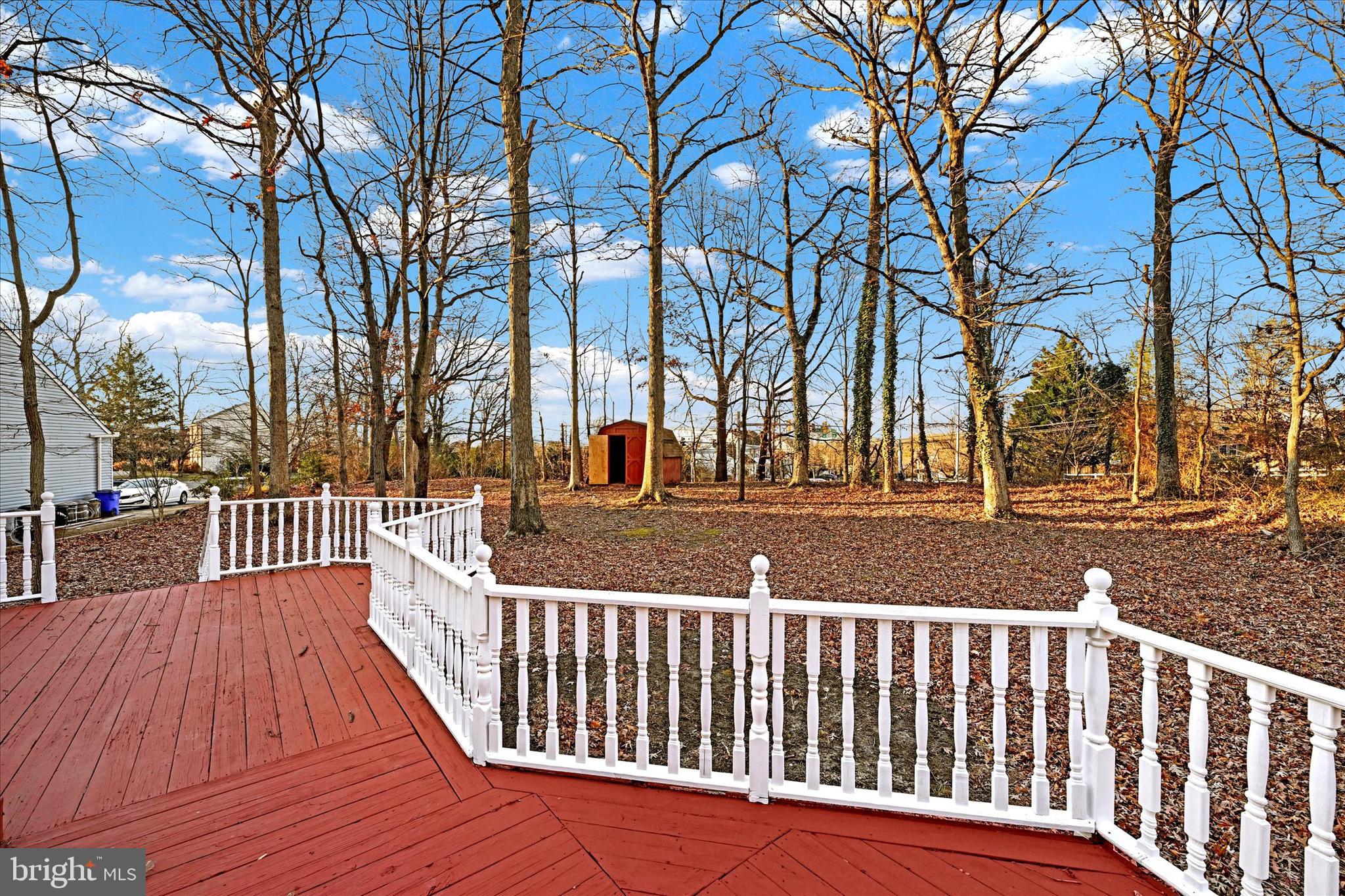 BONNIE ACRES - Residential