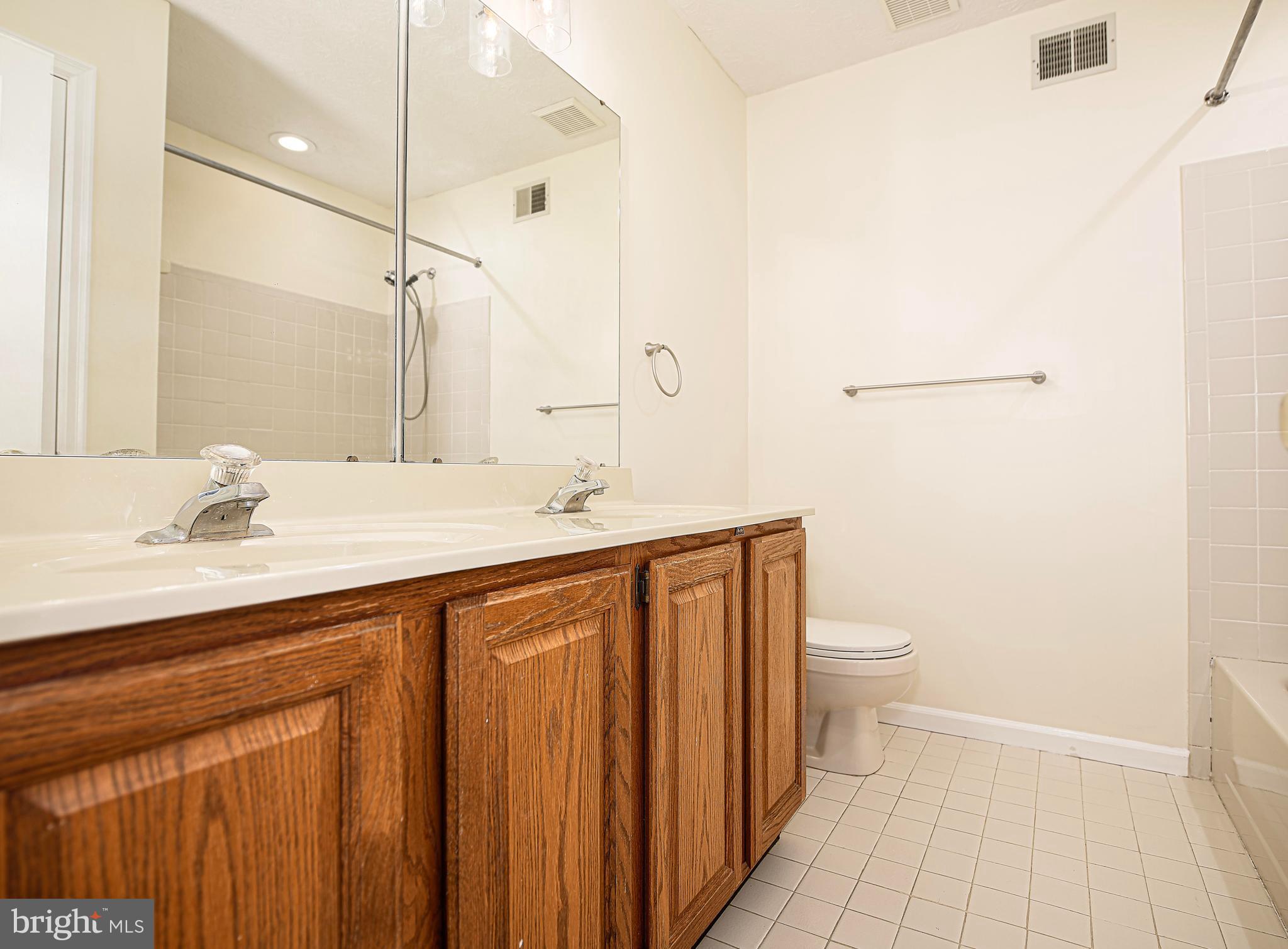 FERGUSON MEADOWS - Residential