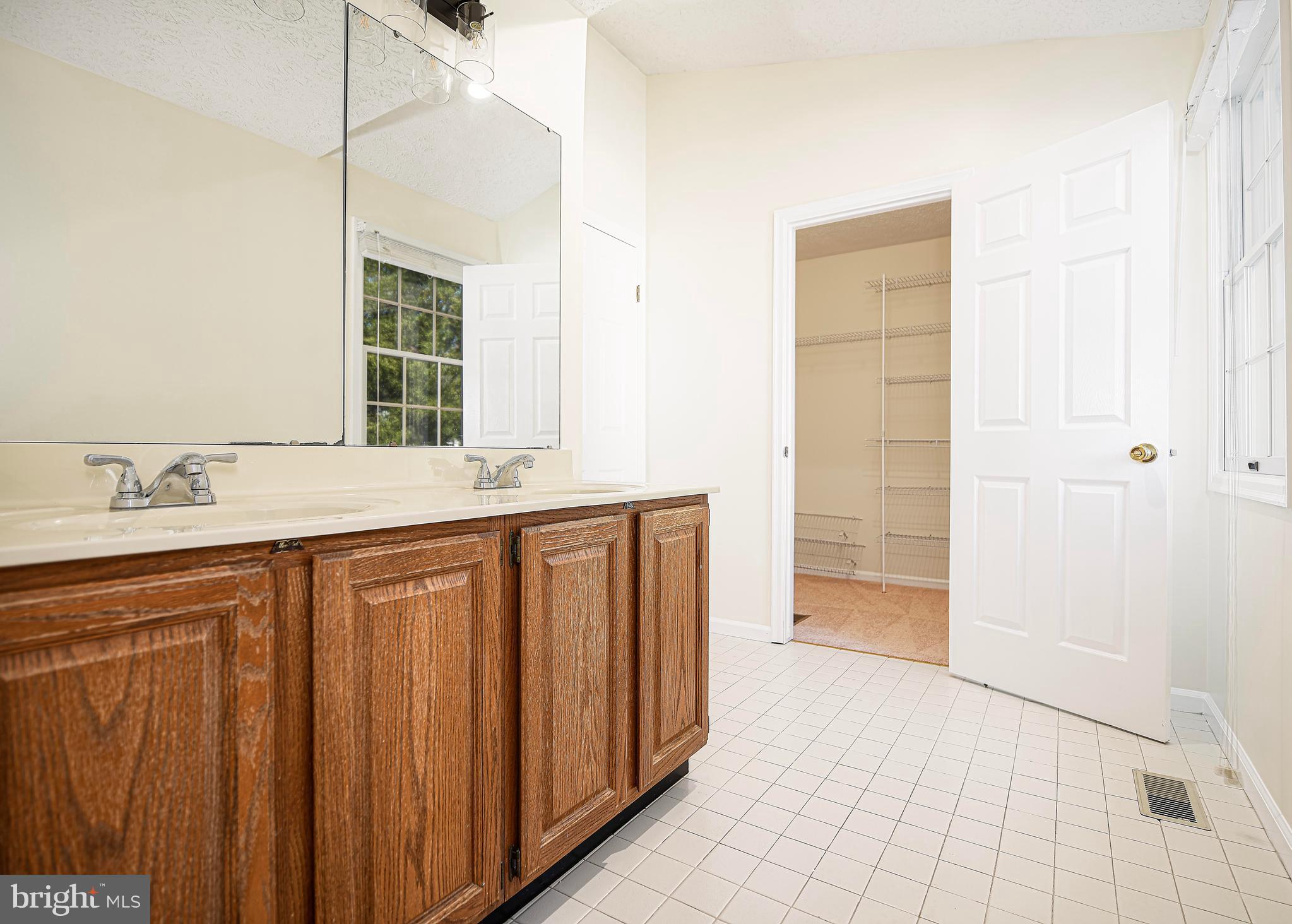 FERGUSON MEADOWS - Residential