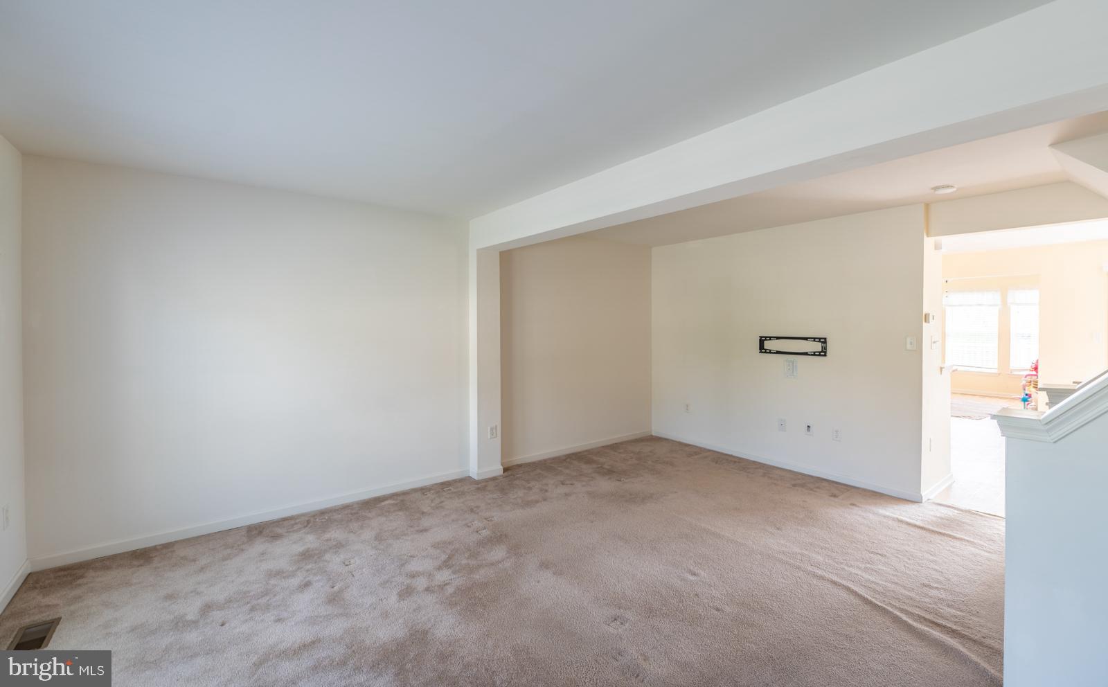 COVENTRY GLEN - Residential