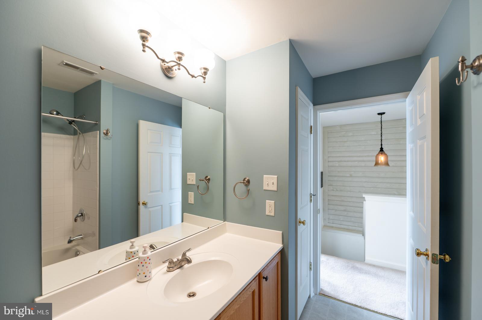 COVENTRY GLEN - Residential