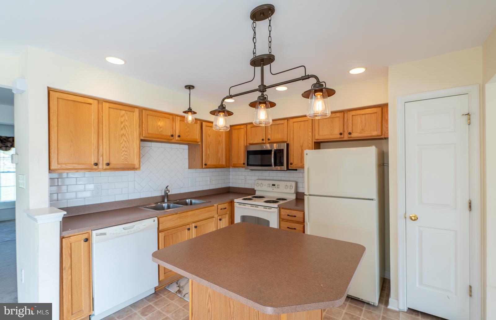 COVENTRY GLEN - Residential