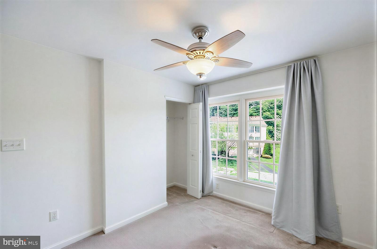 COVENTRY GLEN - Residential