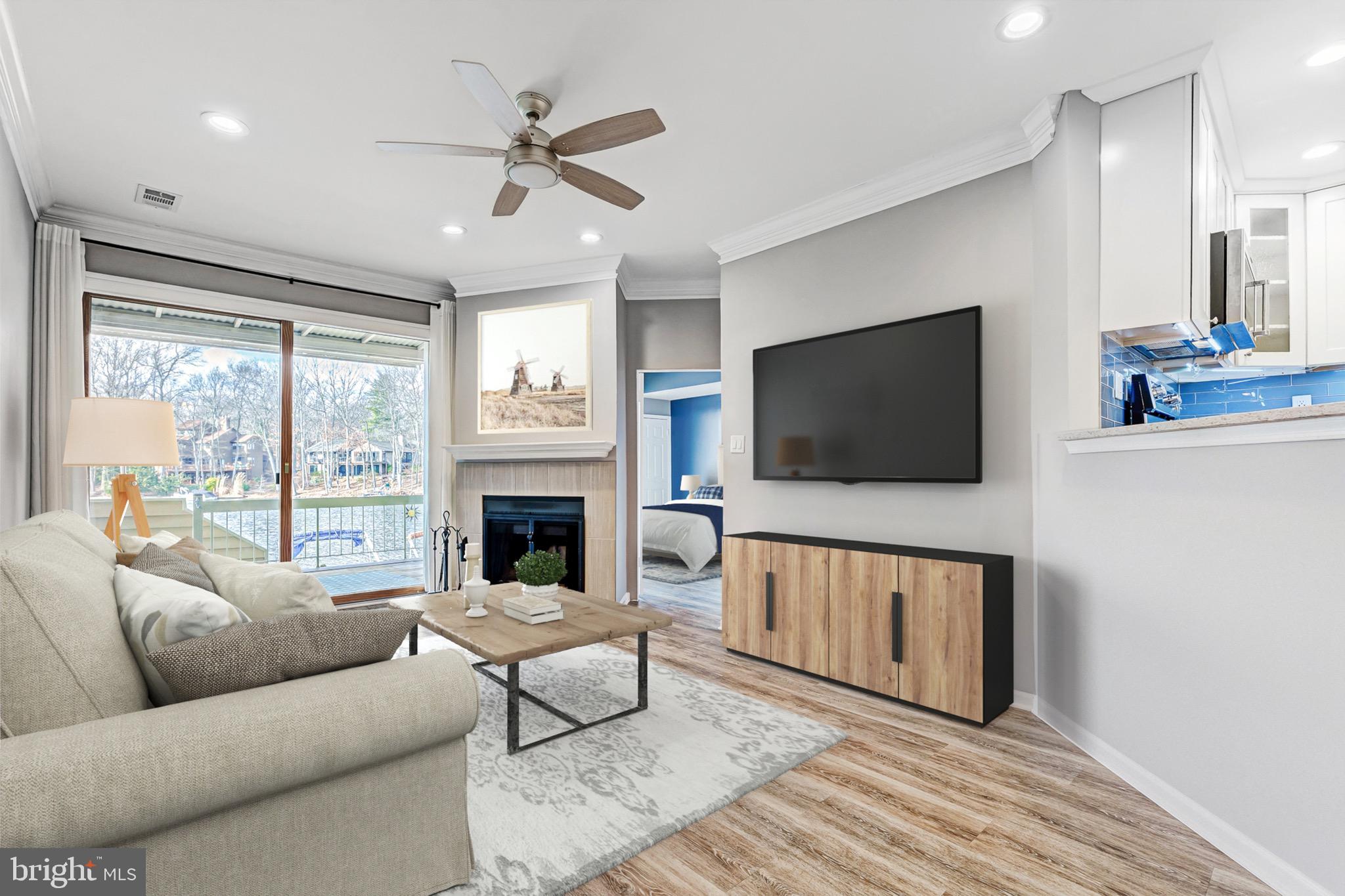 HARBOR POINT - Residential