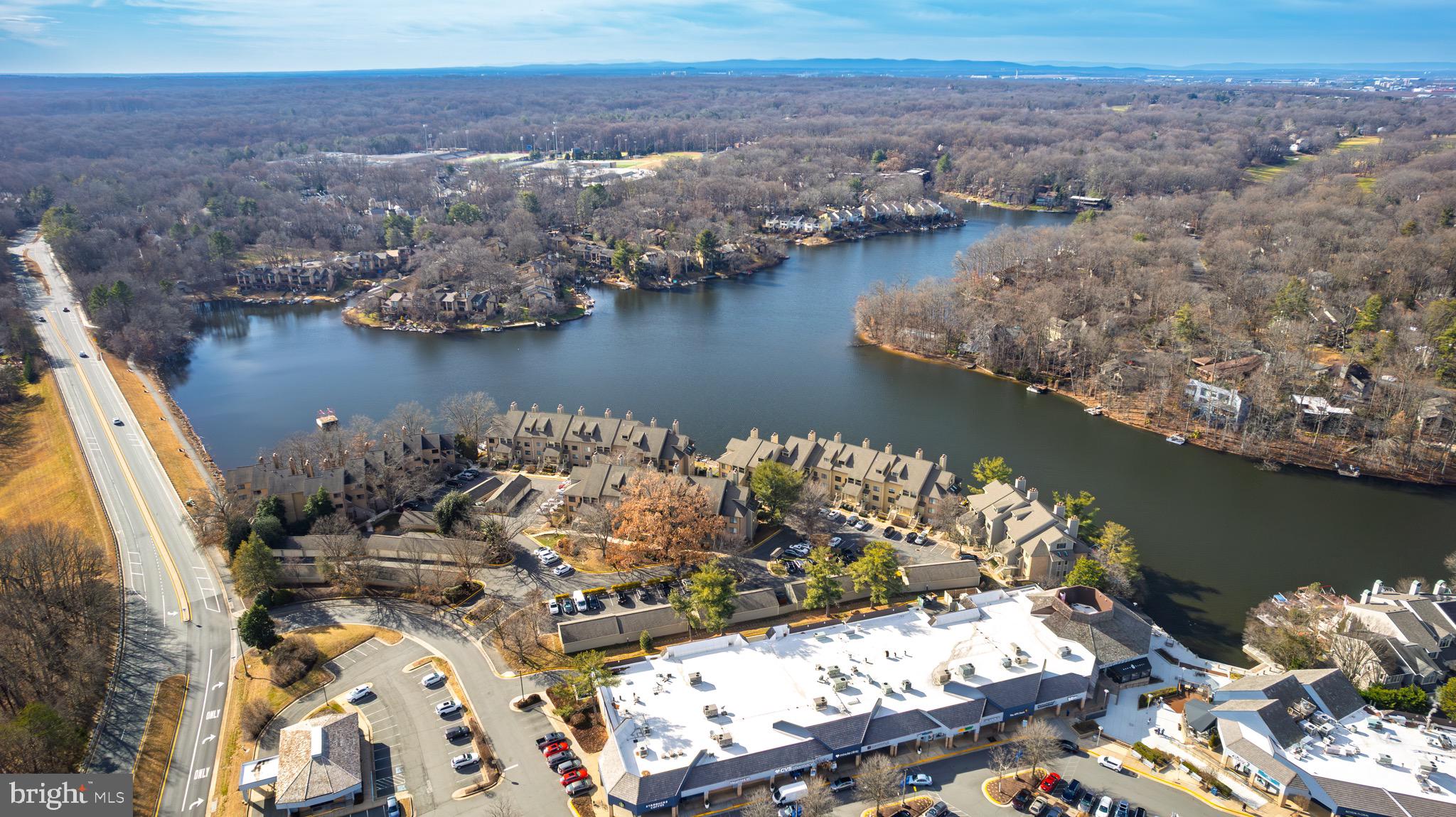 HARBOR POINT - Residential