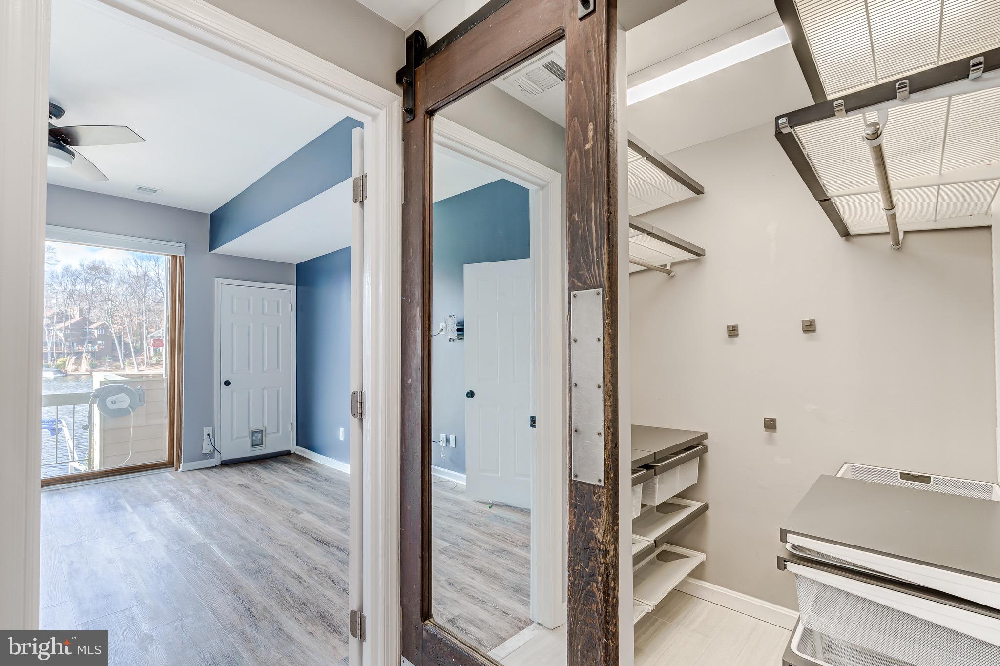 HARBOR POINT - Residential