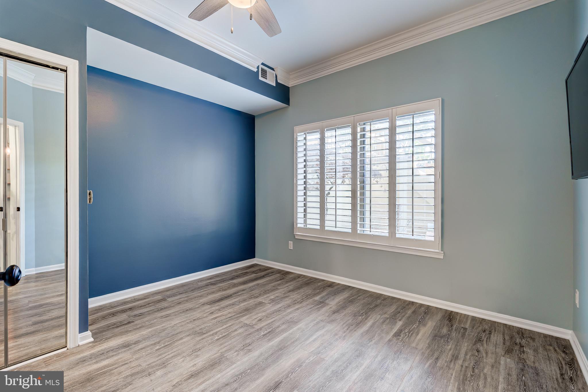 HARBOR POINT - Residential