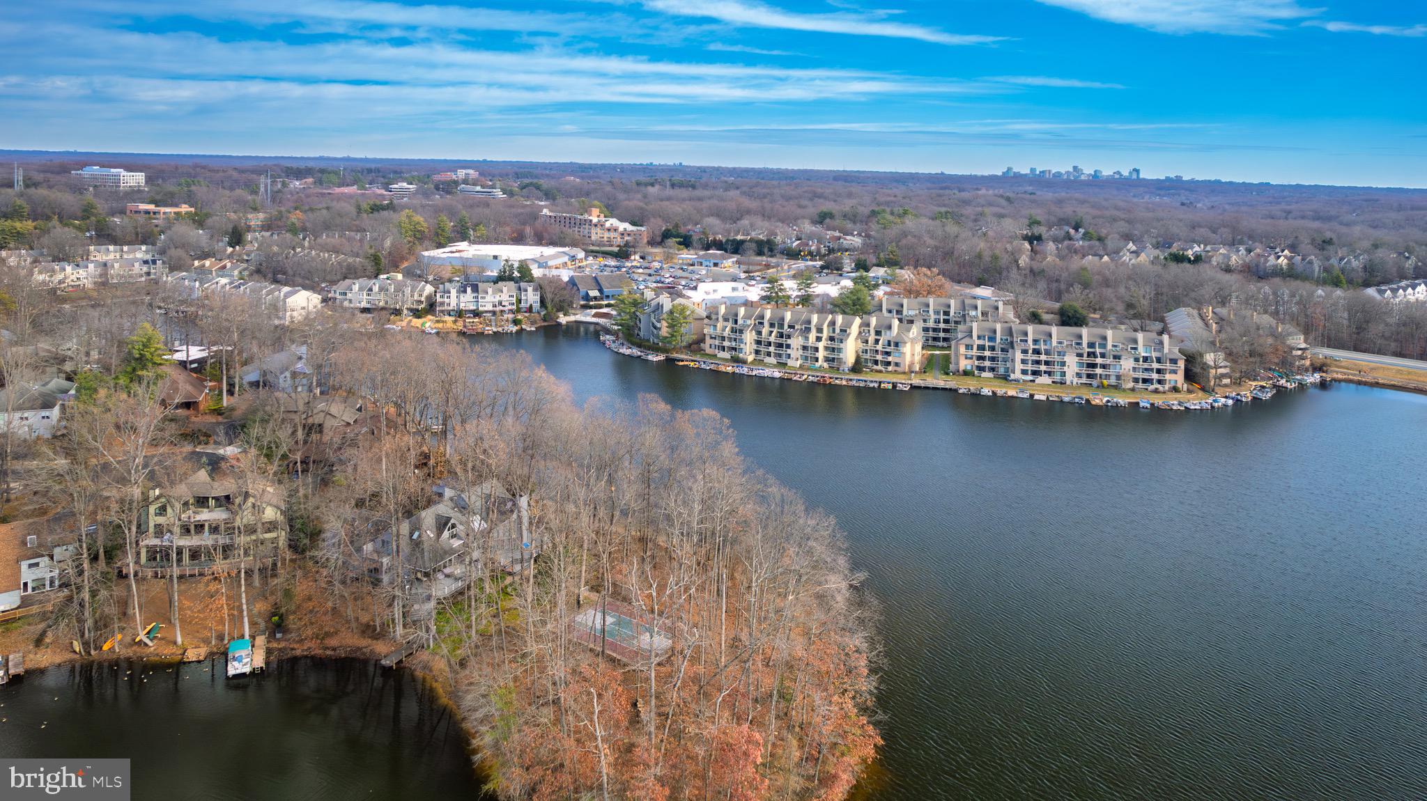 HARBOR POINT - Residential