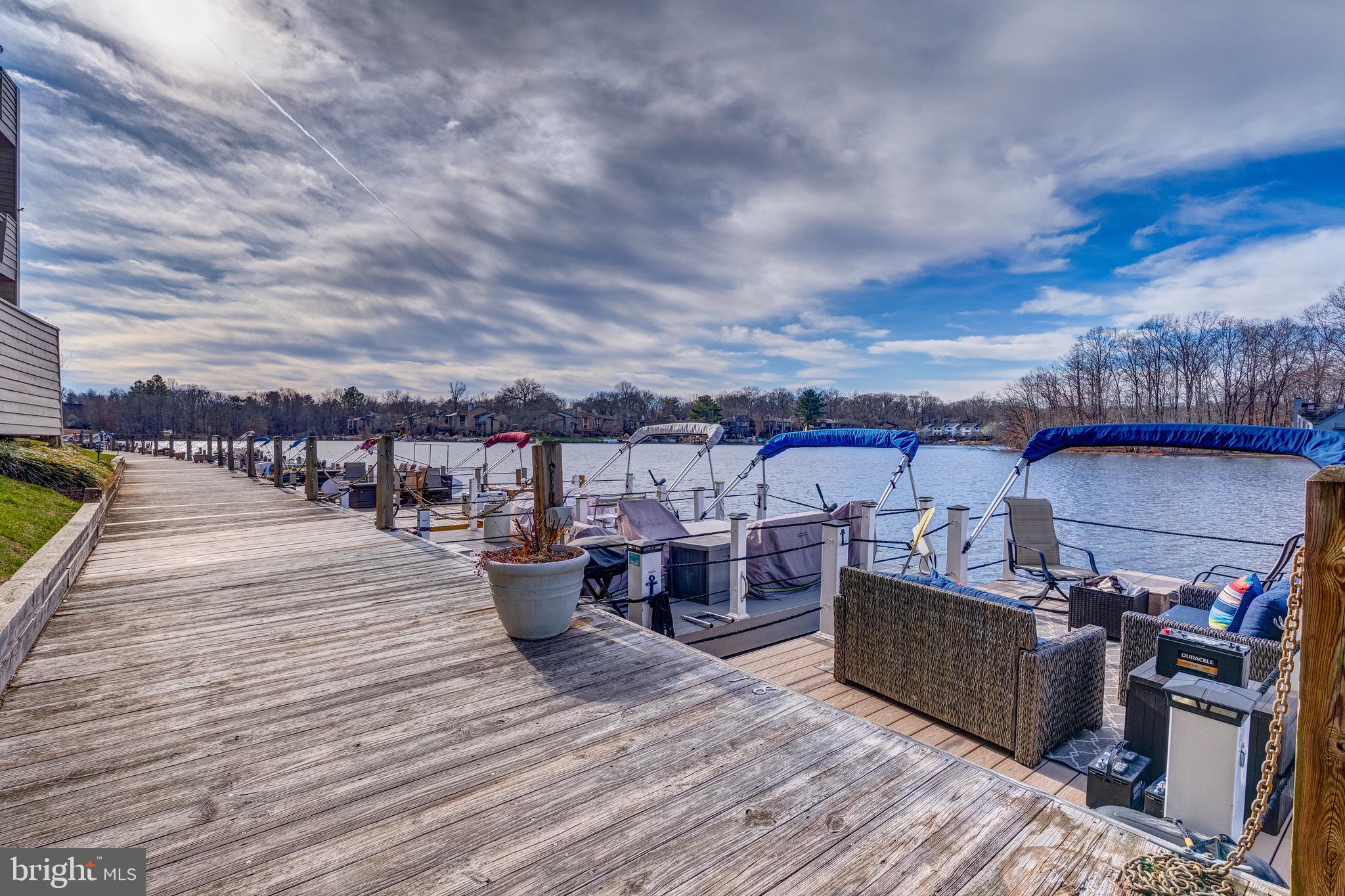 HARBOR POINT - Residential